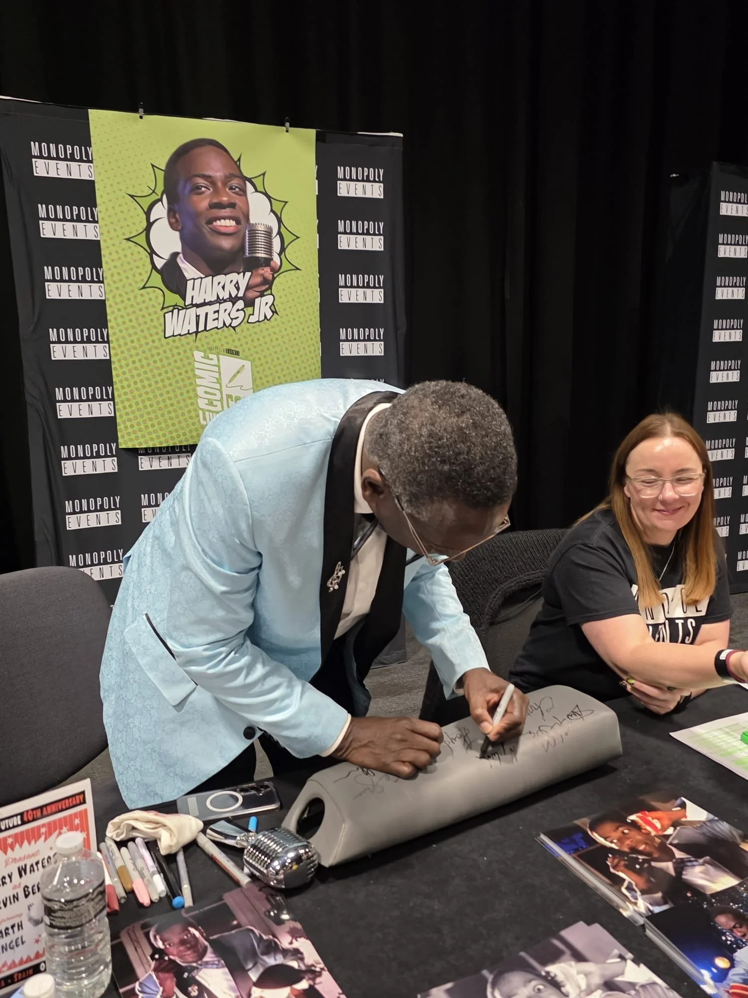 Harry Waters Jr signing the time machine knee pad at Liverpool Comic Con 2026