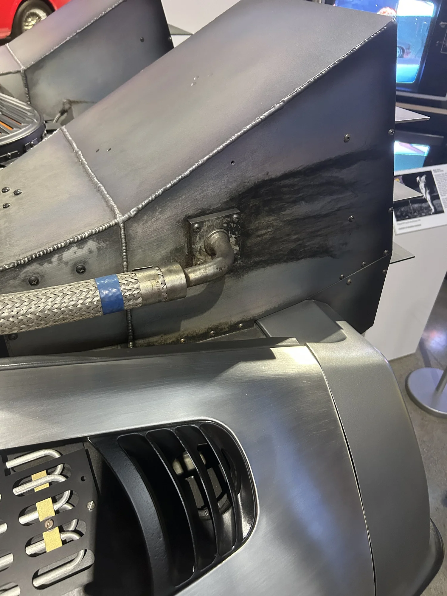 Rear vent ducting on the A car