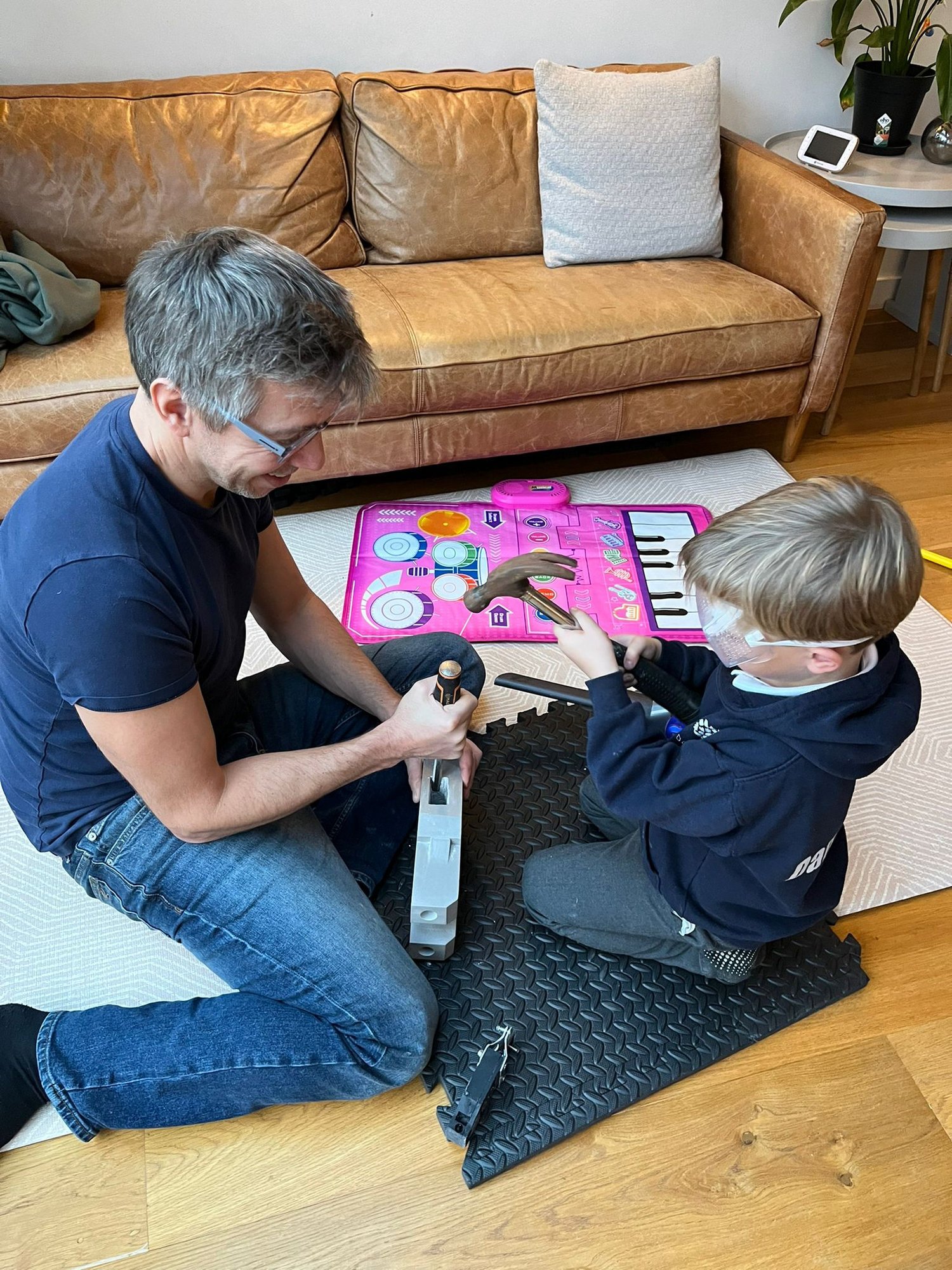 DeLorean time machine build – photo 13
