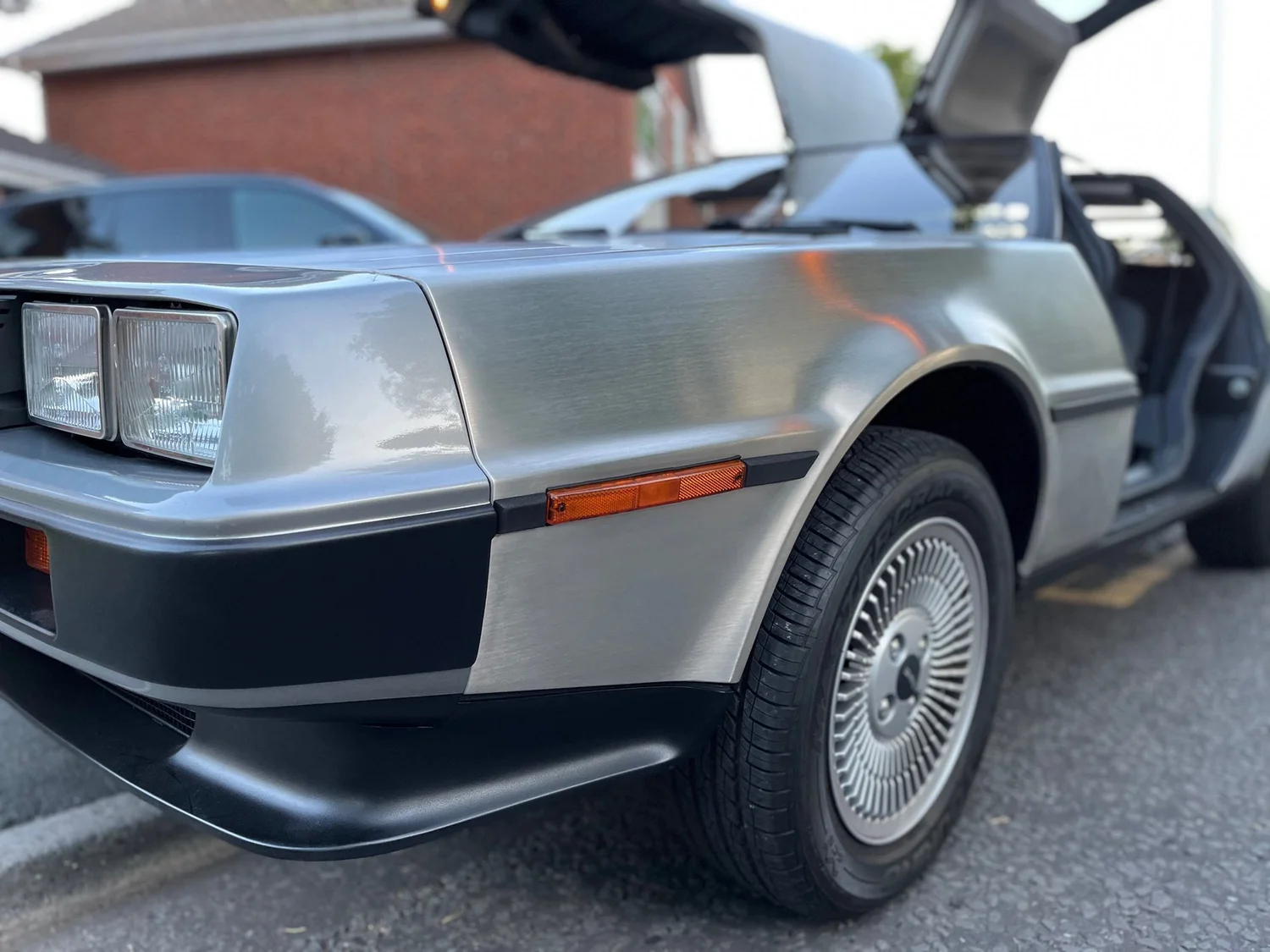 Classic DeLorean DMC-12 restoration – photo 36