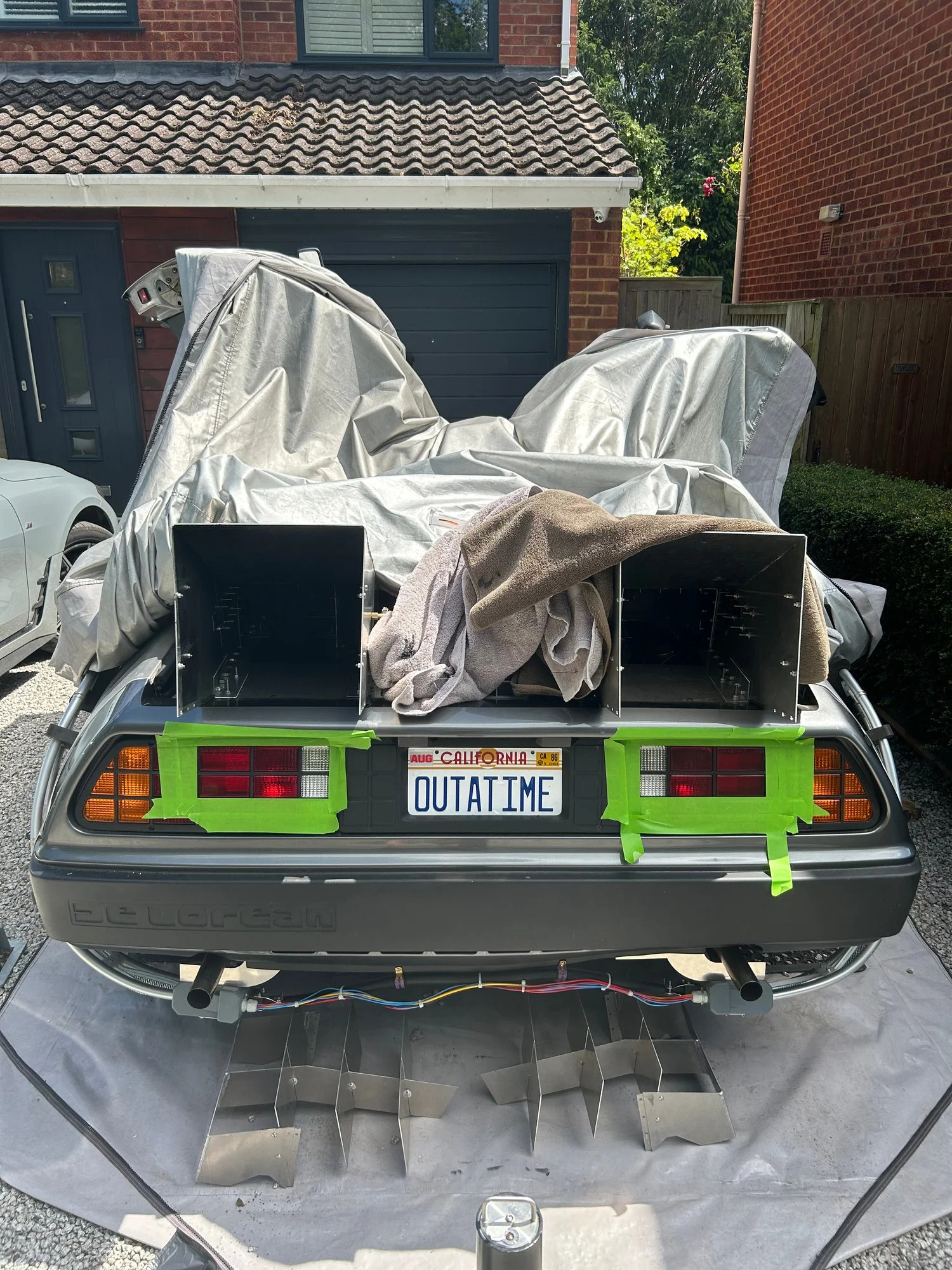 DeLorean time machine build – photo 22