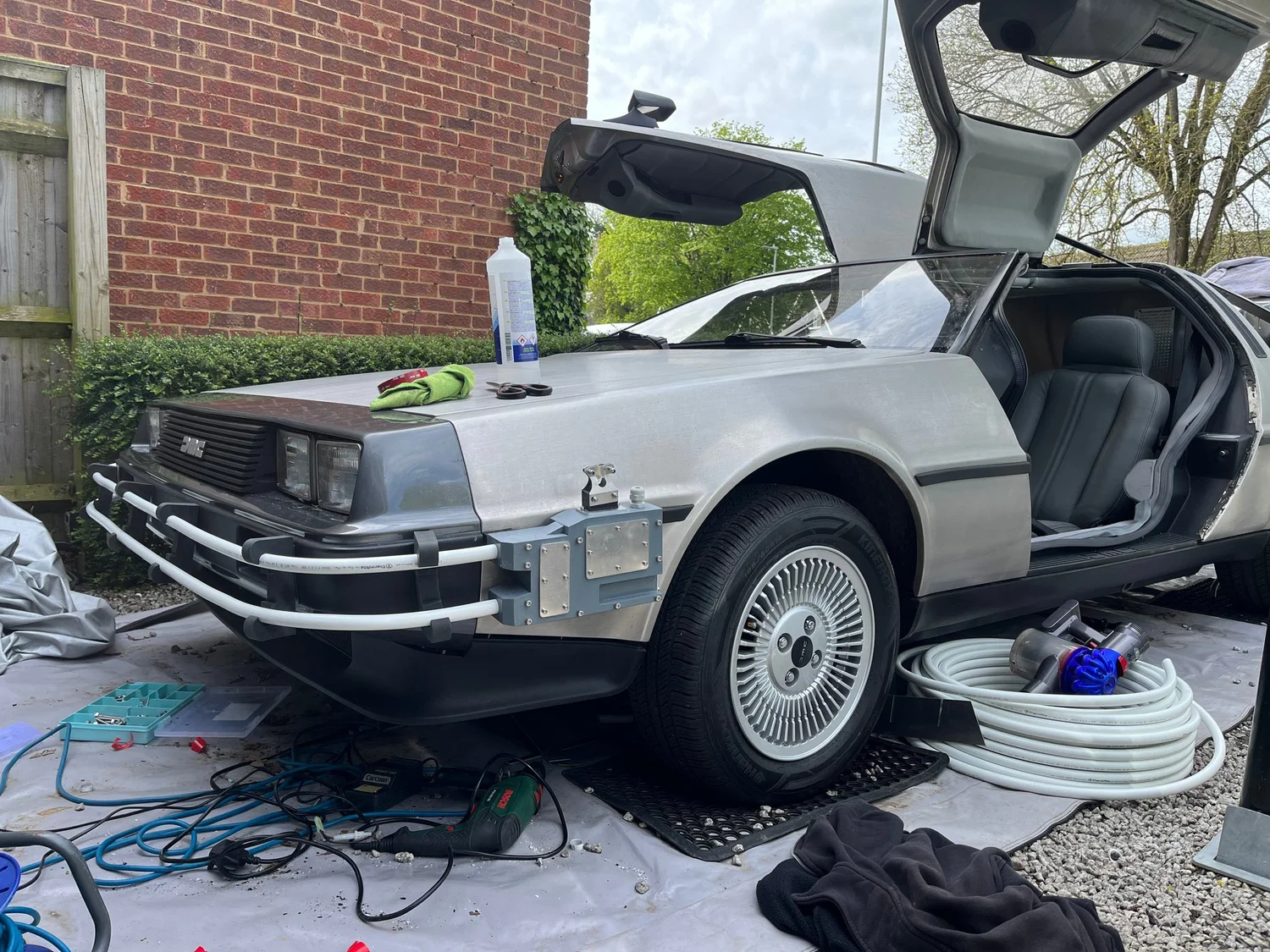DeLorean time machine build – photo 17