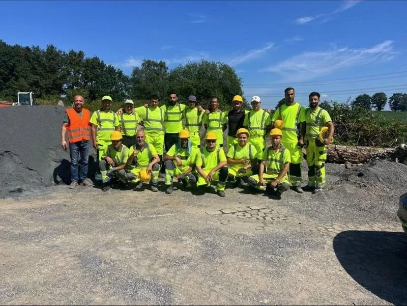 Das Team der StoneCraft GmbH auf einer Baustelle