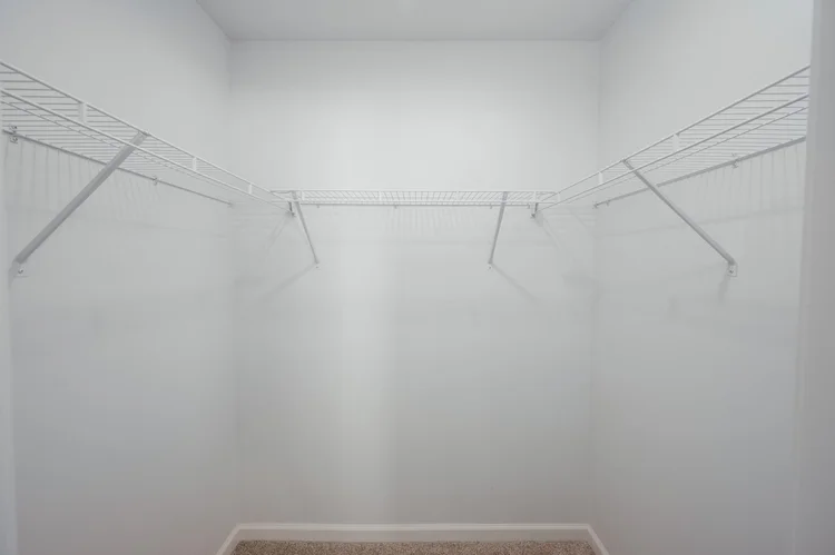 Walk-in closet