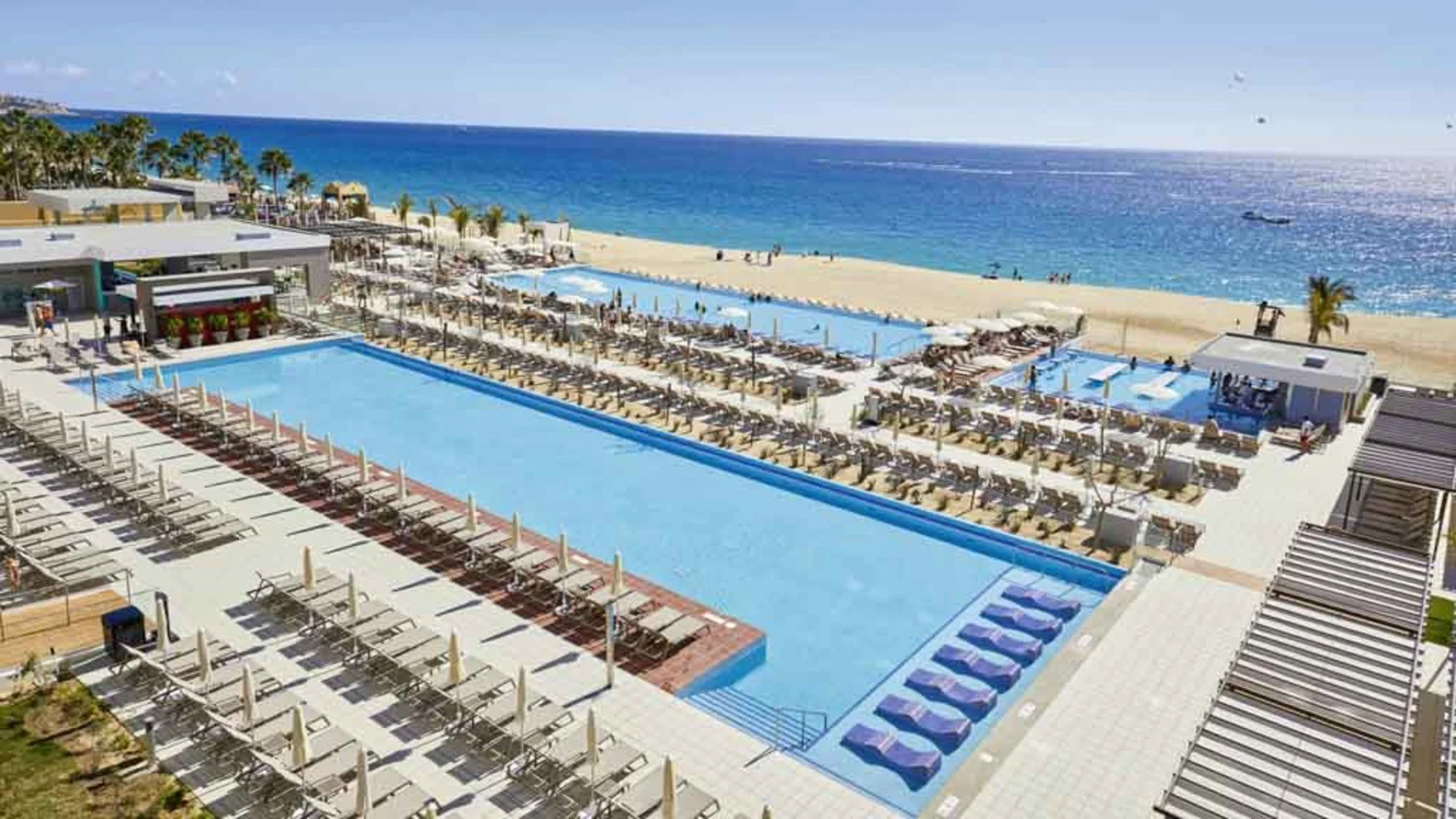 Oceanfront infinity pool at Riu Palace Baja California