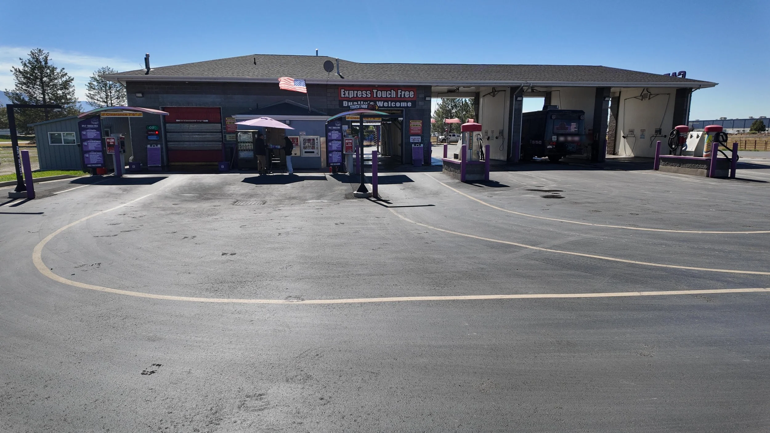 Ben Lomond Car Wash self-service bays