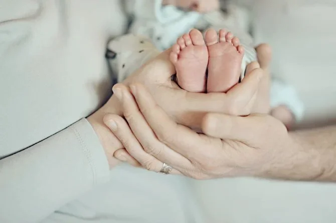 baby feet