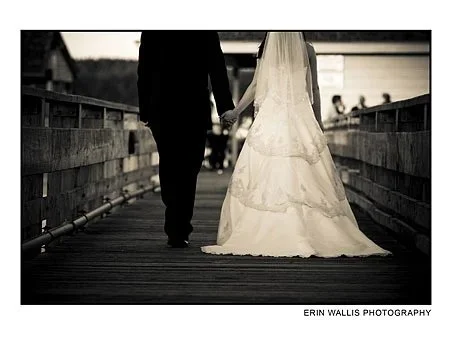 peter-lindsay walk away Wedding couple walk on the Discovery Pier in Campbell River