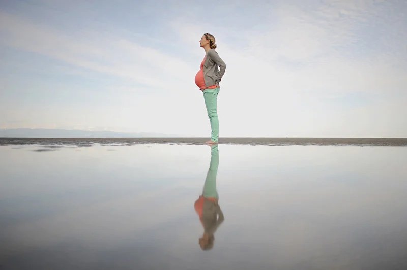 beautiful pregnancy photo