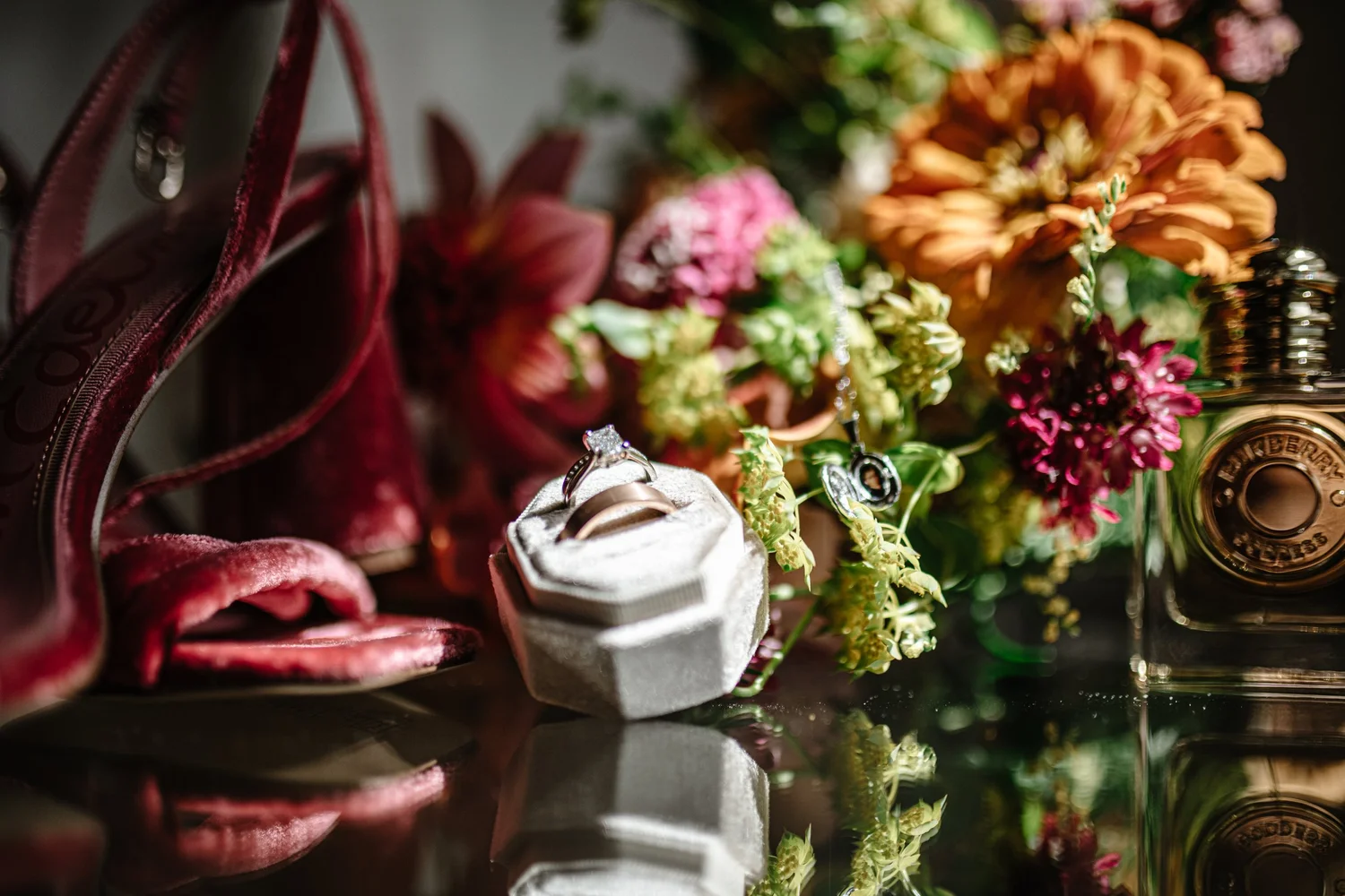 Shoes, flowers and the little details