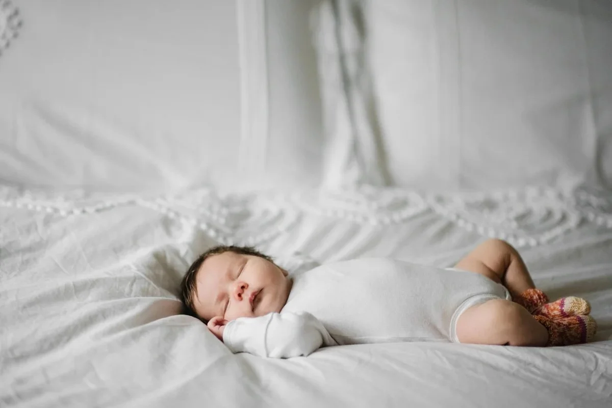 in home newborn photo shoot