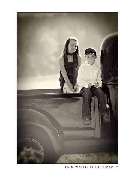 River and Mariah River and Mariah on the truck