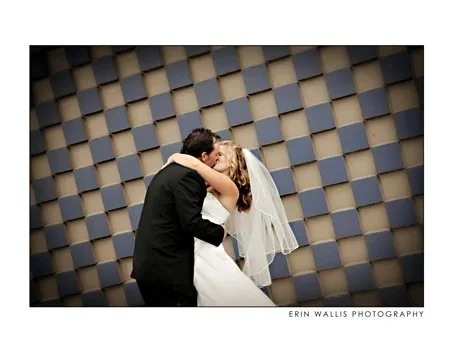 checker kiss