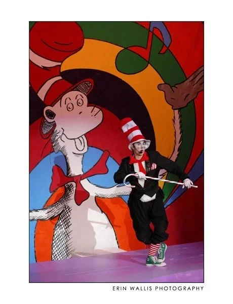Cat in the hat dancing onstage