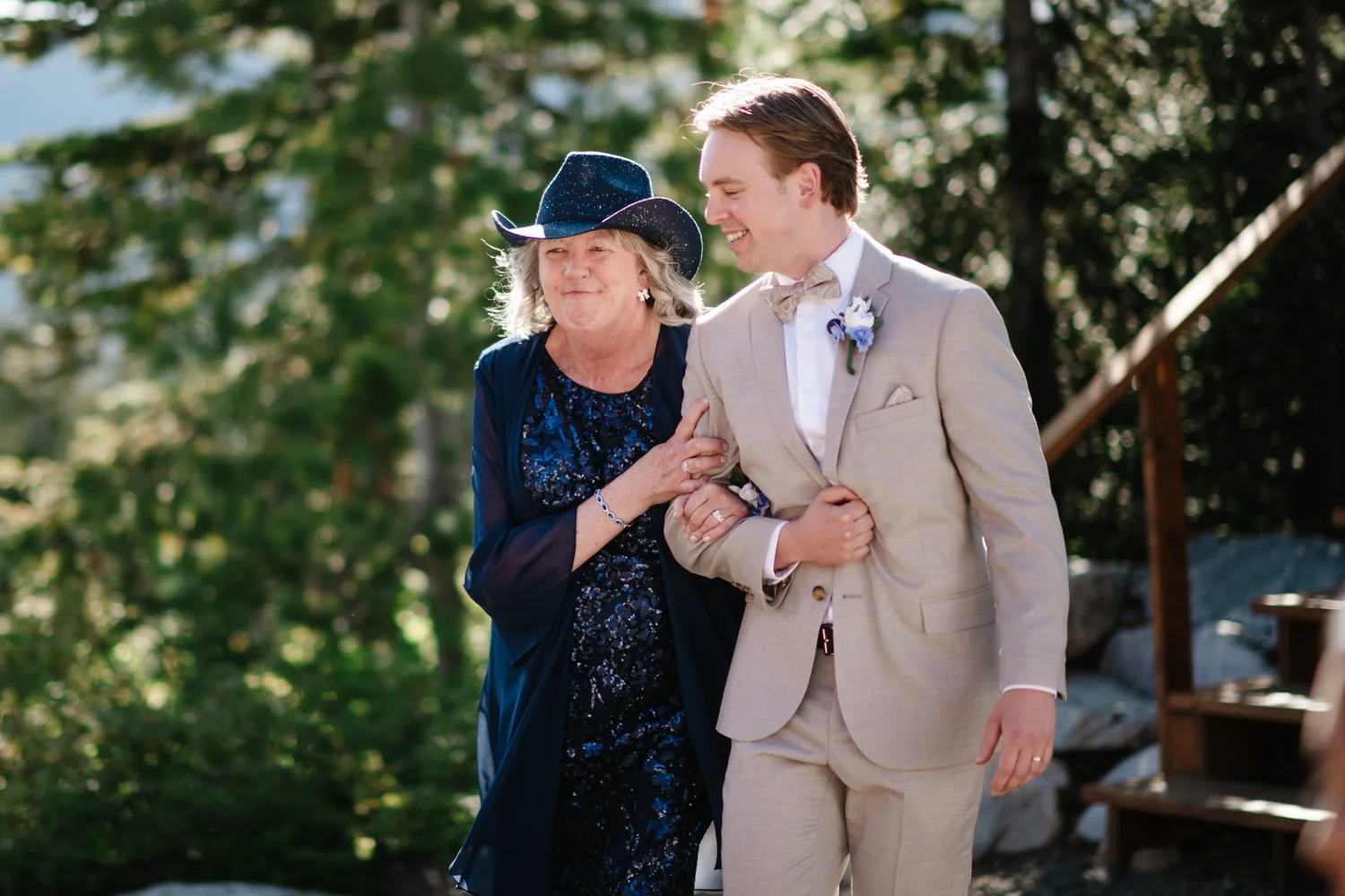 A moment with the officiant