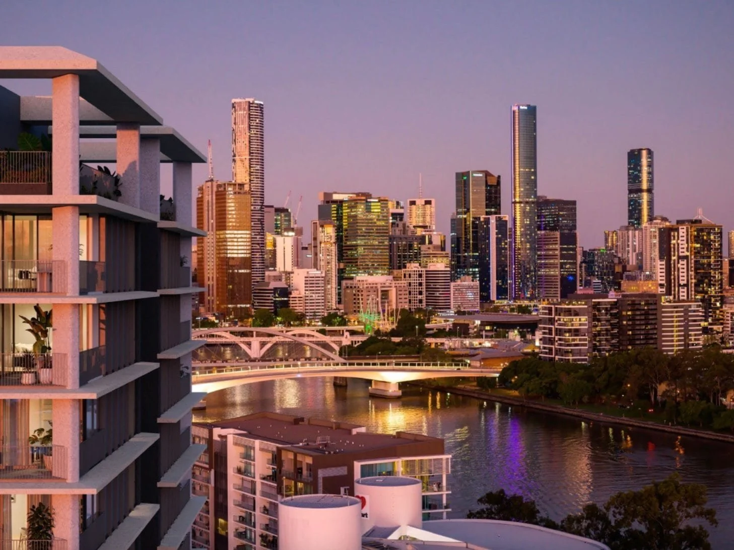 The Brisbane River and the city skyline at dusk