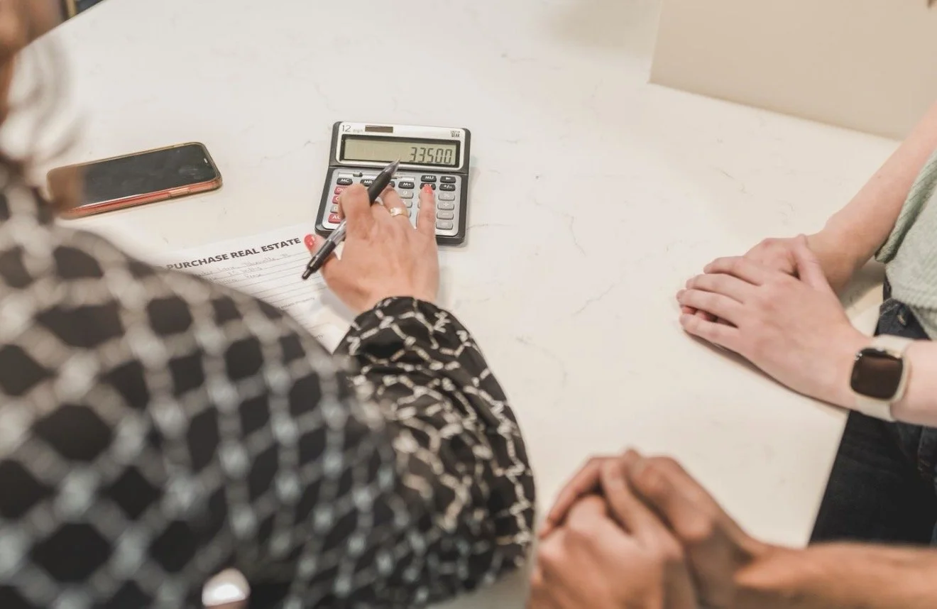Discussing real estate numbers and a selling strategy