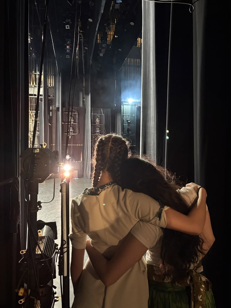 Theater & dance