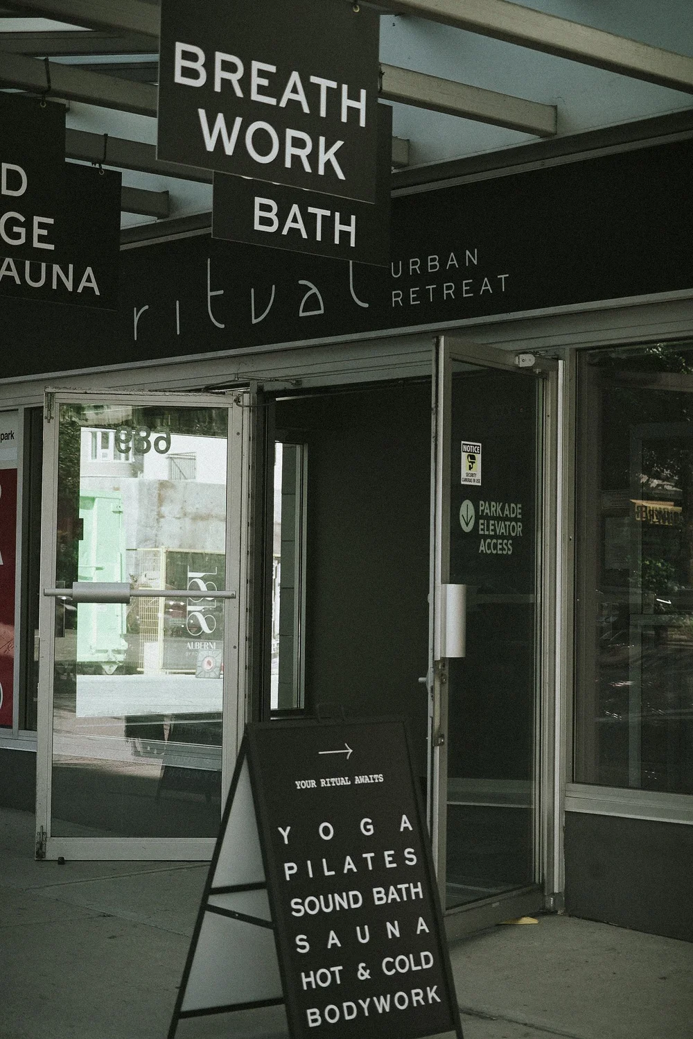 Ritual Urban Retreat sign, print design by Carolina Marques