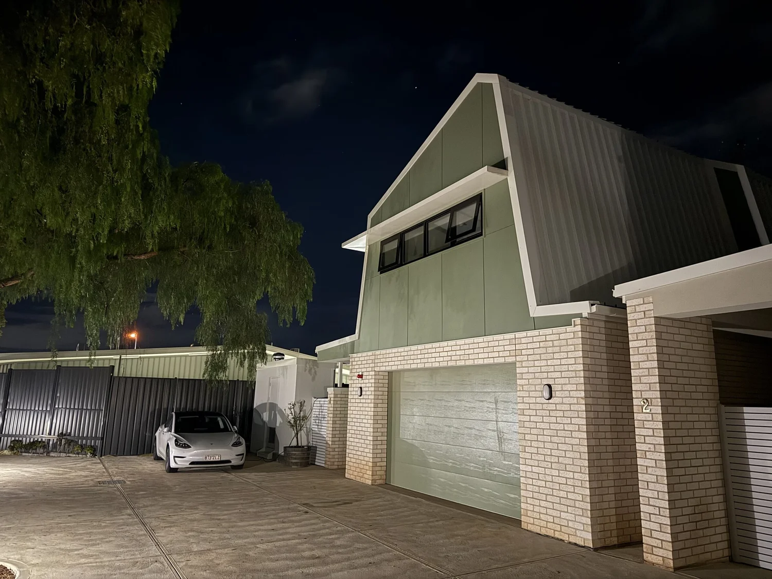 1B Gladstone Street at night