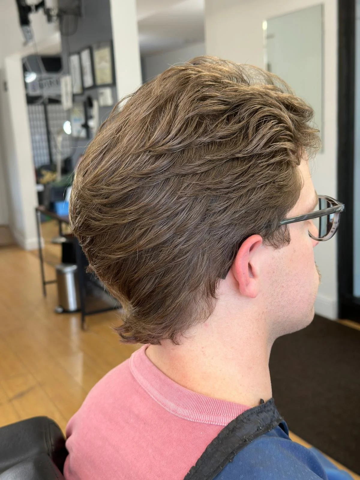Textured cut from behind