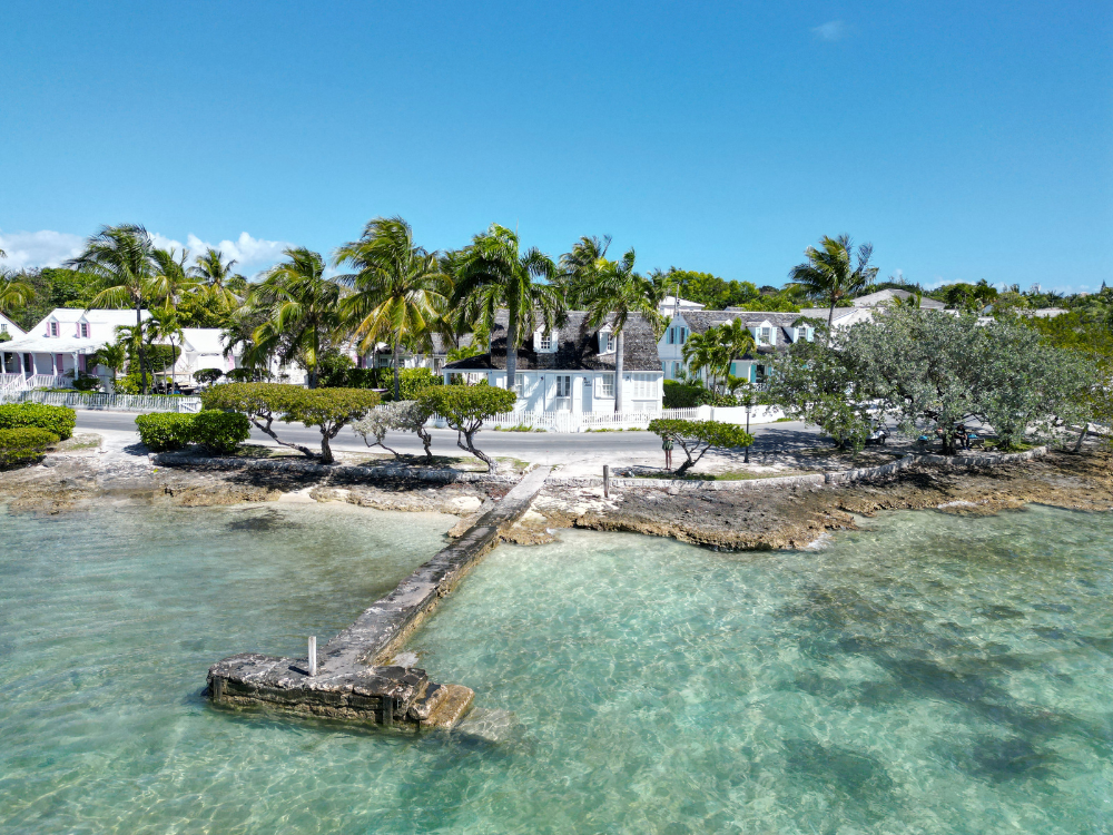 Colonial-style Harbour Island home with white fence