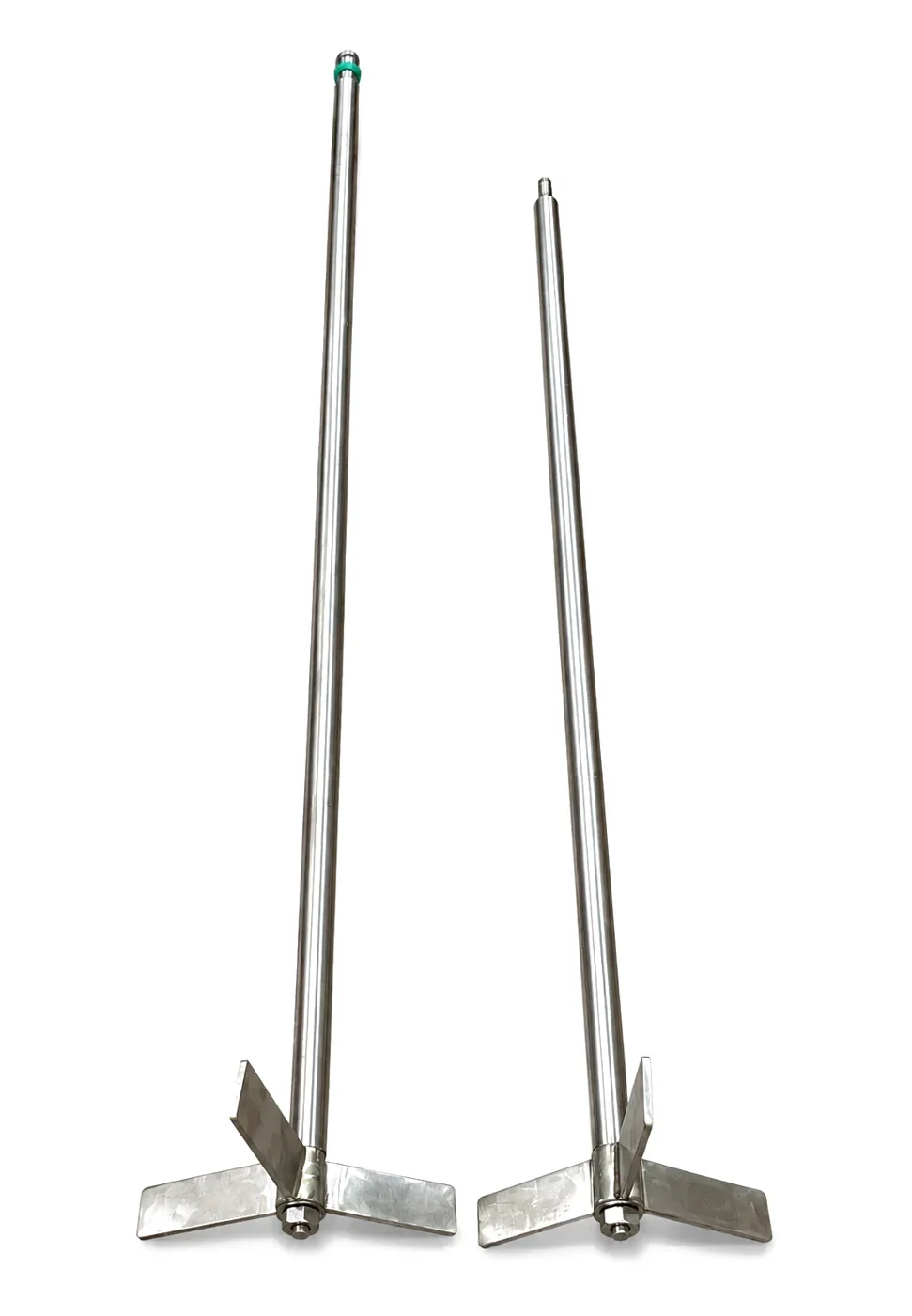 Focus stainless steel agitator shafts with pitched-blade impellers