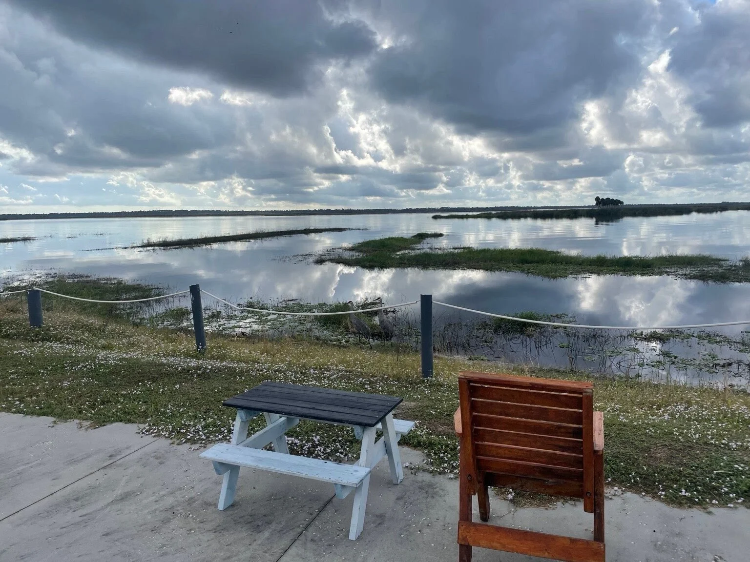 Your lake-day seat is waiting.