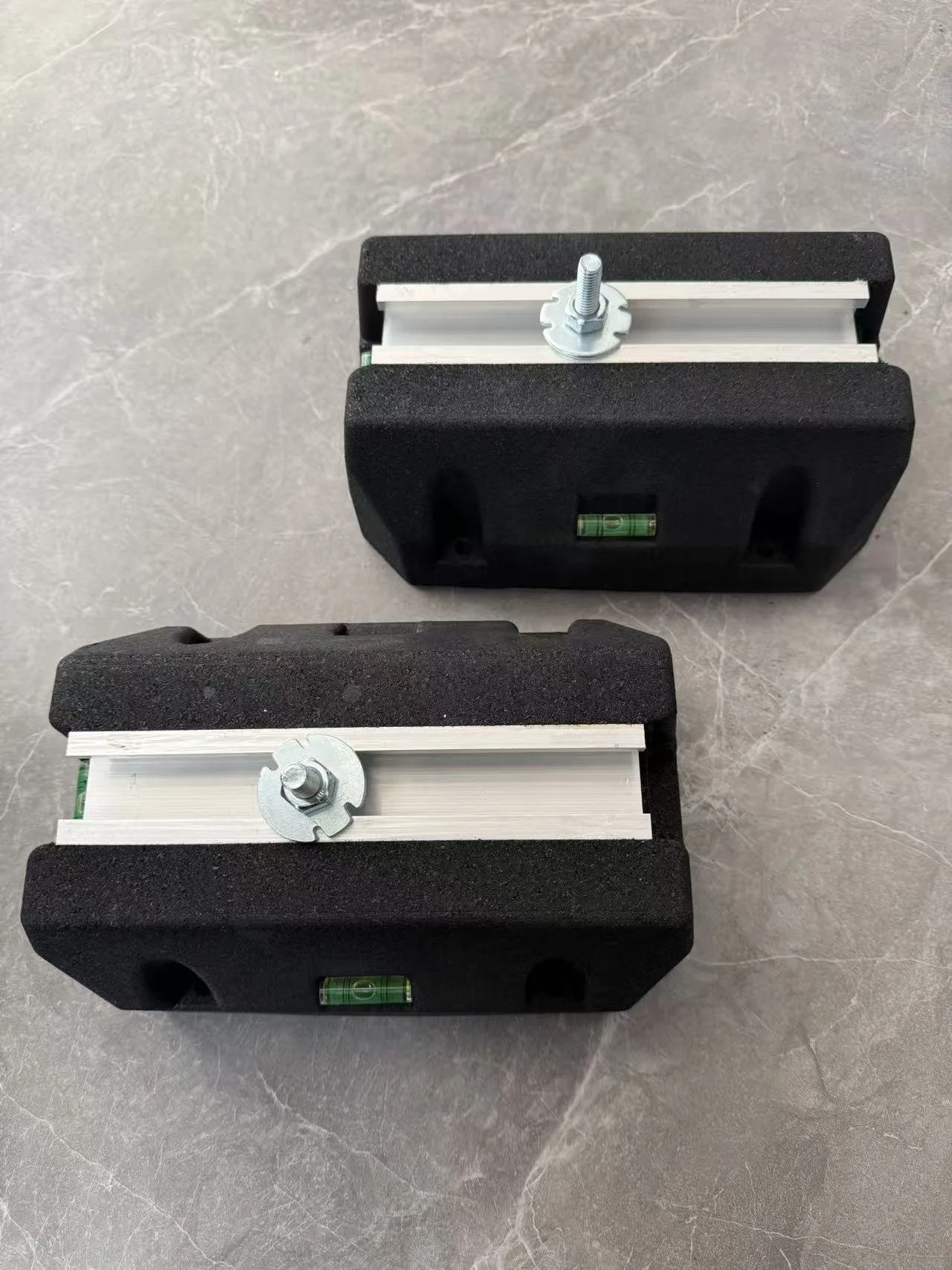 Finished Yuntian rubber support mounts with metal mounting channels and installation hardware.