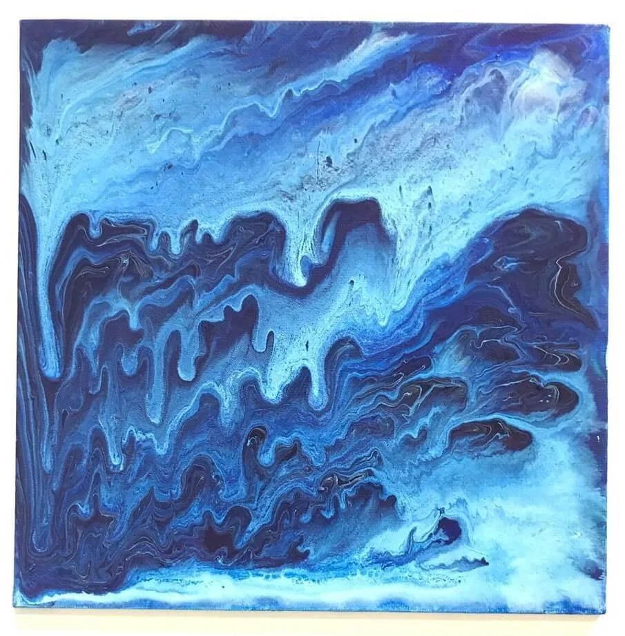 MAVİ’yim ben, a flowing blue abstract painting by Su Taşkın