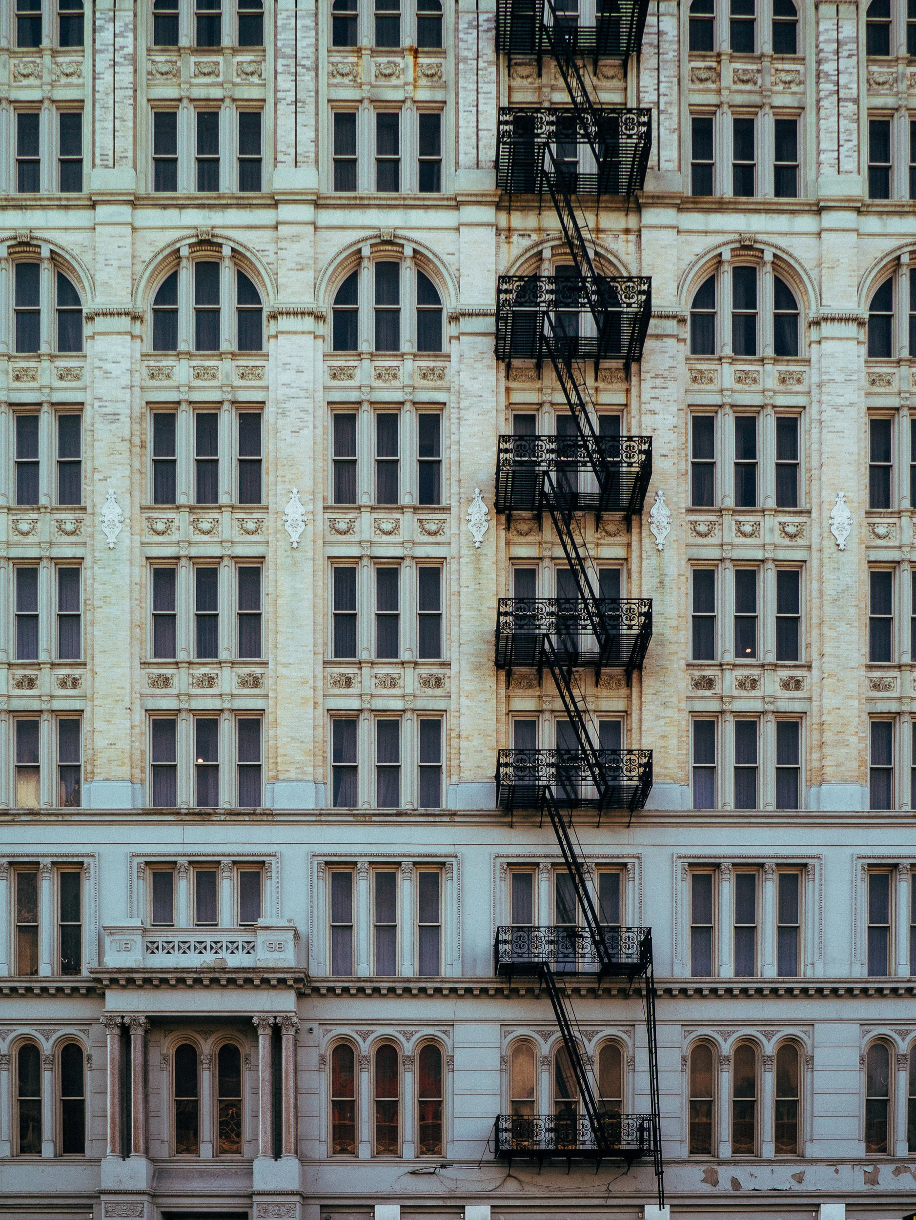 _1080693.jpg