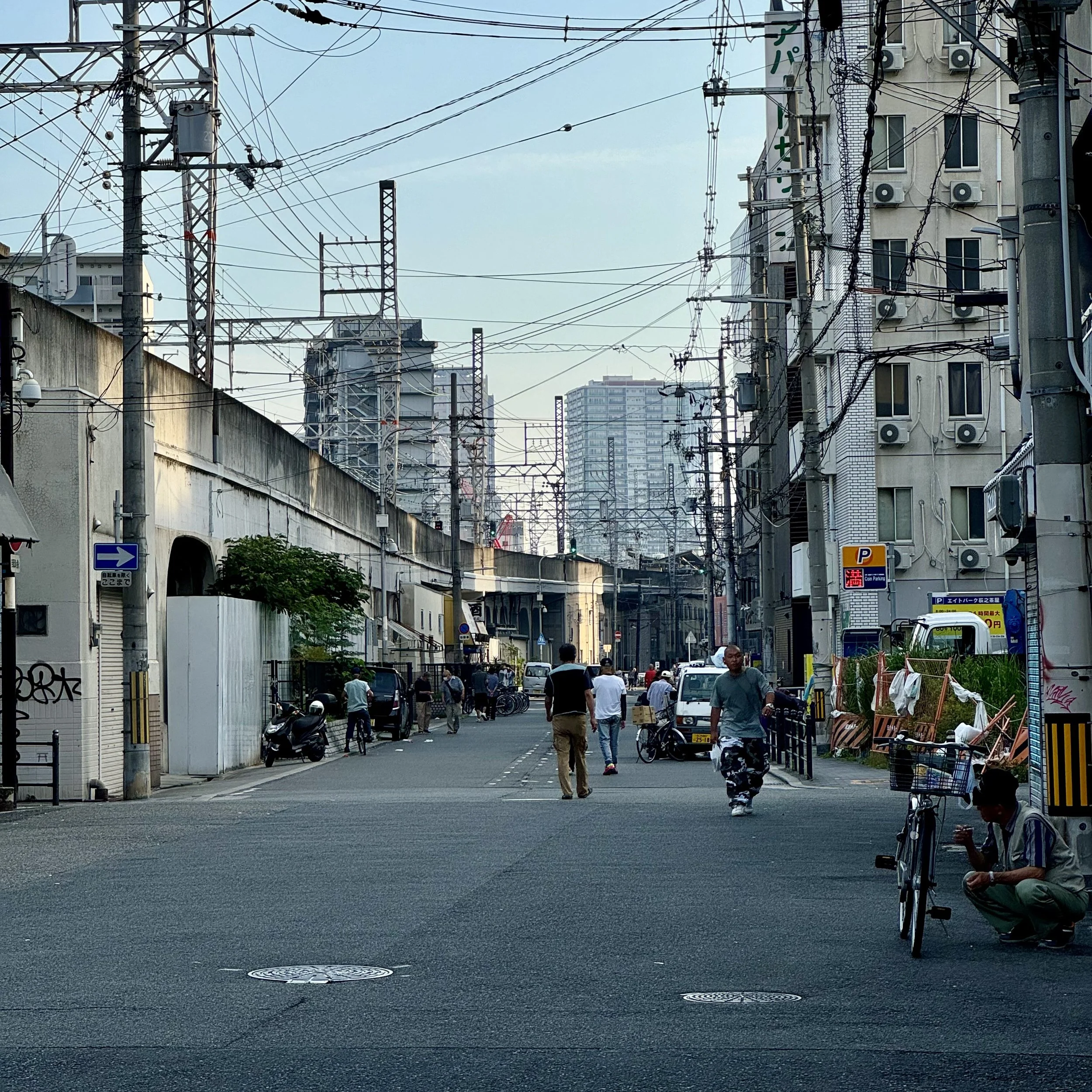 Early Morning roll through to Shinsekai 