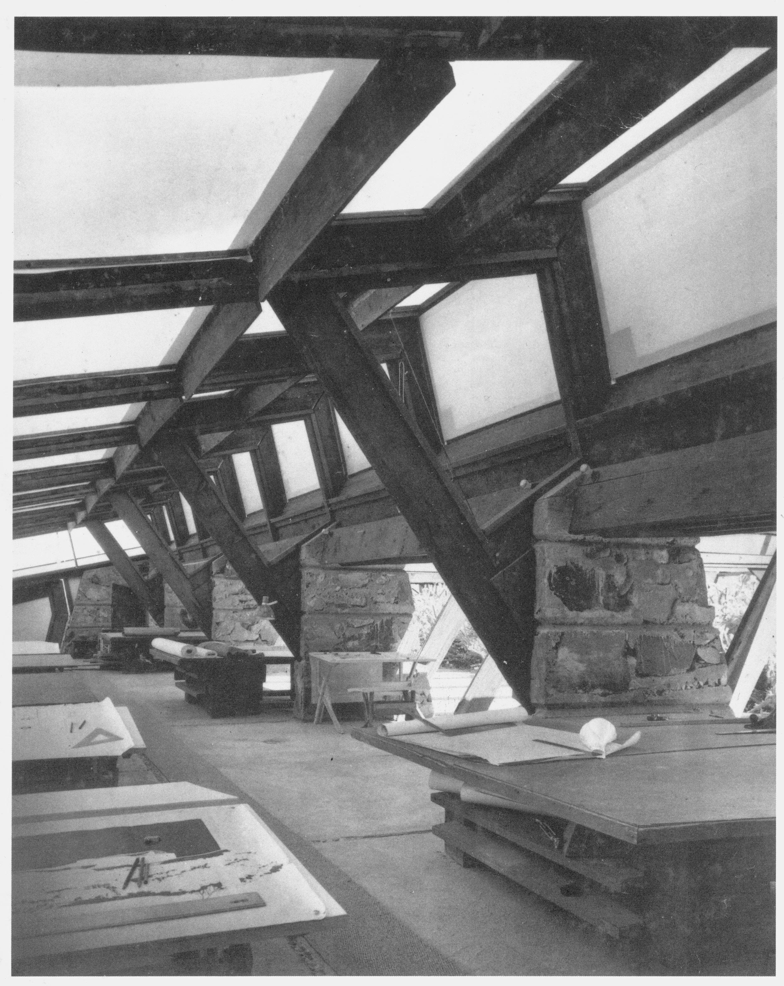 013-06-TALIESIN%20WEST%20-%20Drafting%20Room.jpeg
