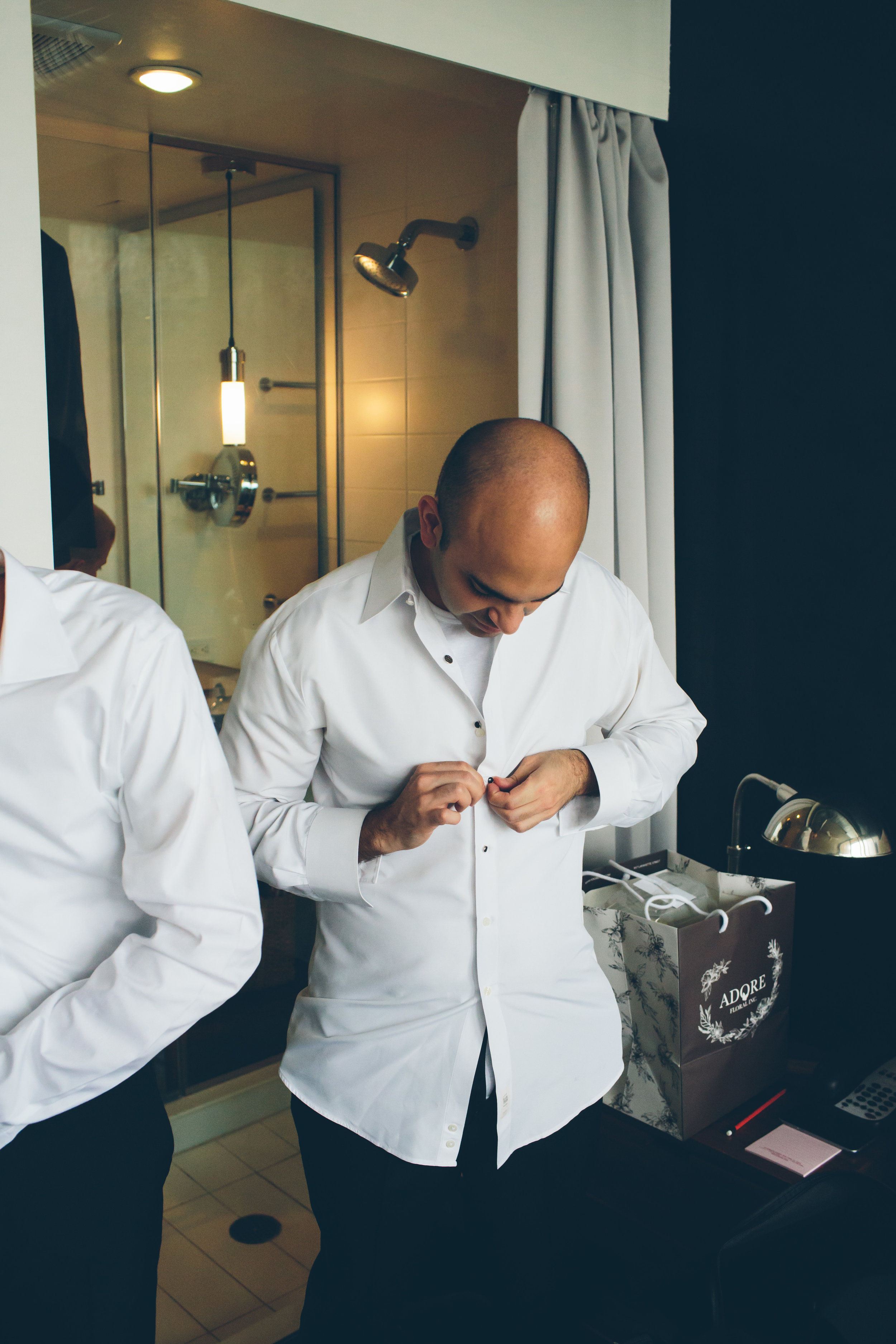 MARYBETH-THOMAS-NYC-WEDDING-GROOMPREP-CYNTHIACHUNG-0001.jpg