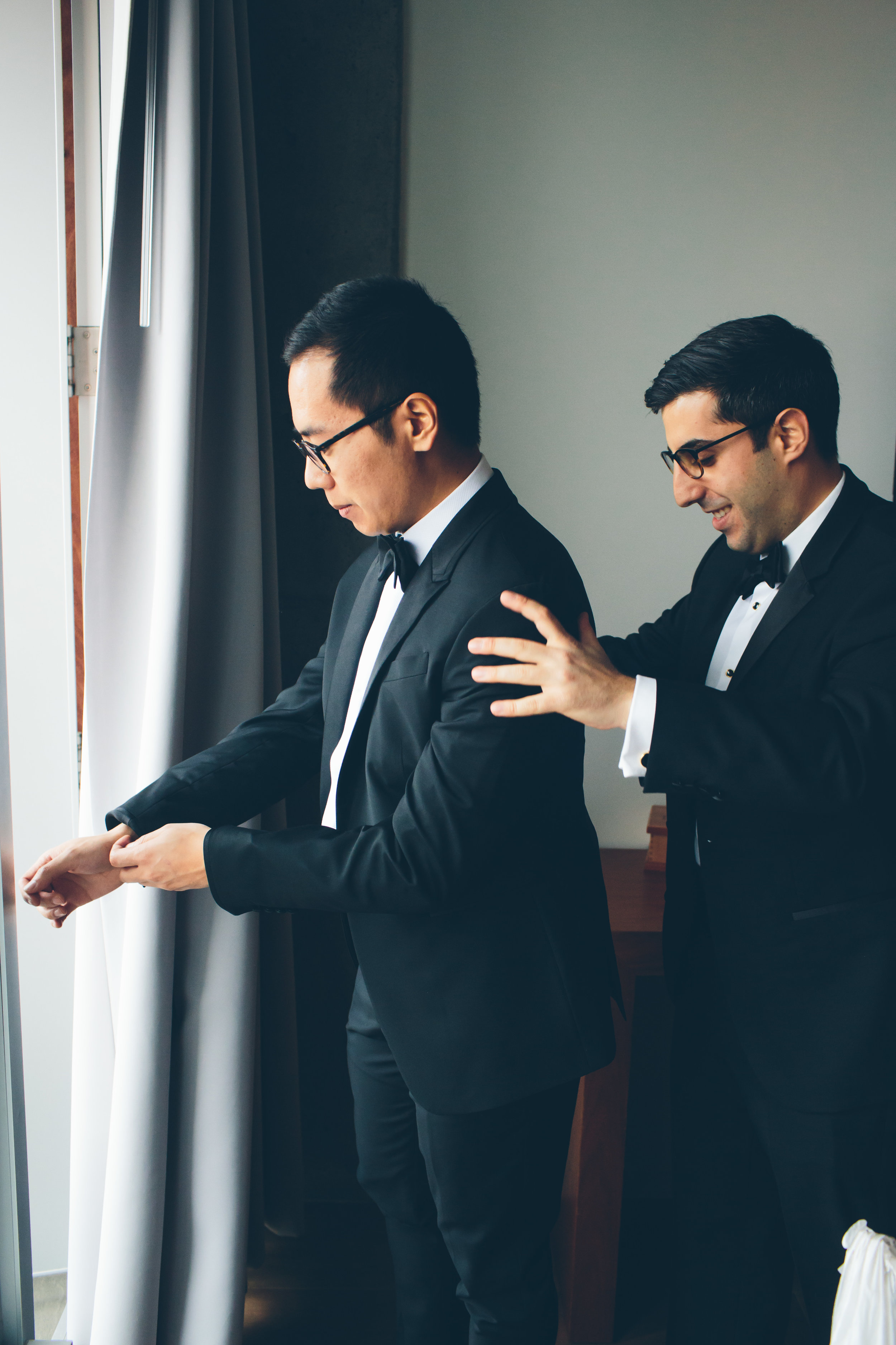 MARYBETH-THOMAS-NYC-WEDDING-GROOMPREP-CYNTHIACHUNG-0049.jpg