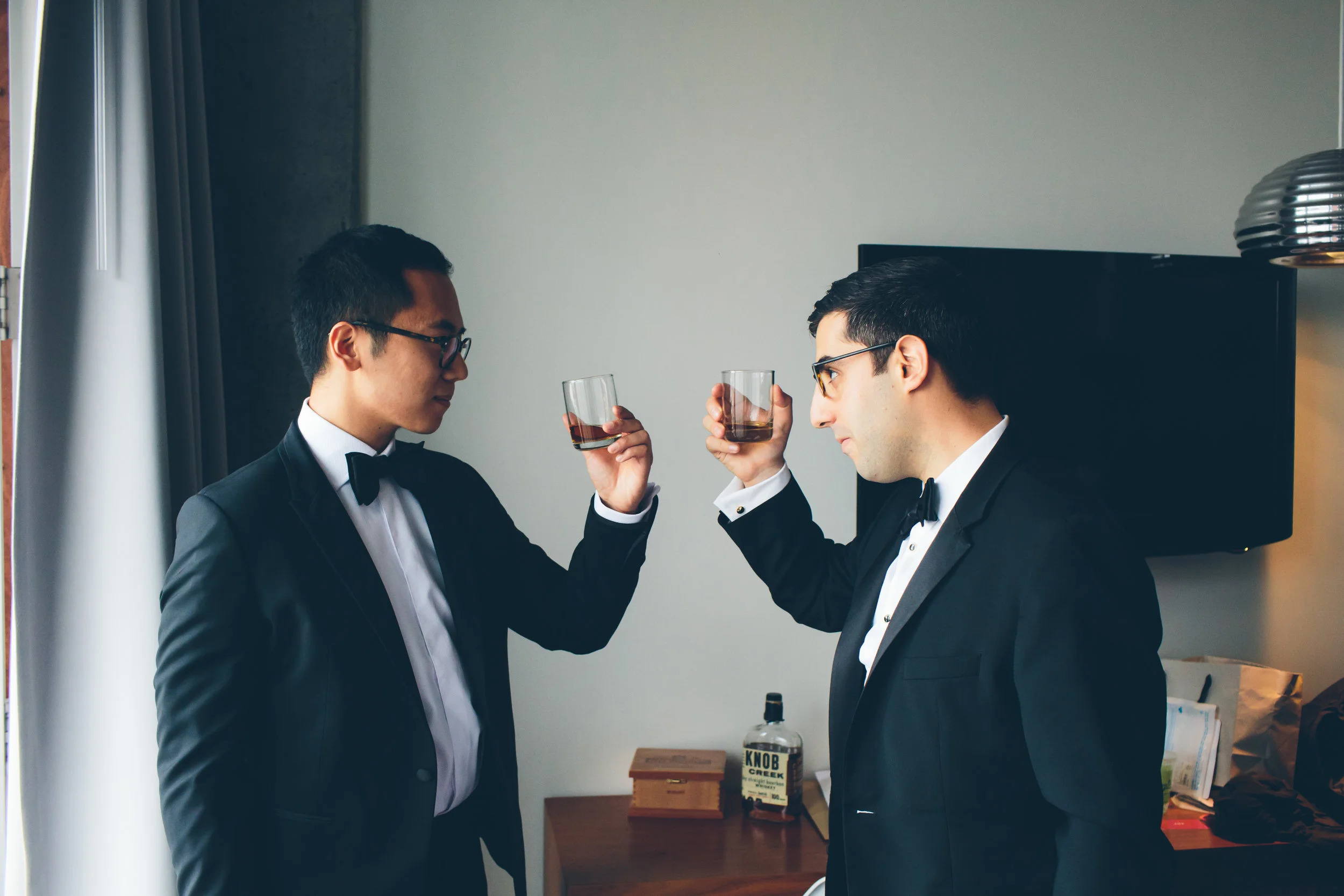 MARYBETH-THOMAS-NYC-WEDDING-GROOMPREP-CYNTHIACHUNG-0059.jpg