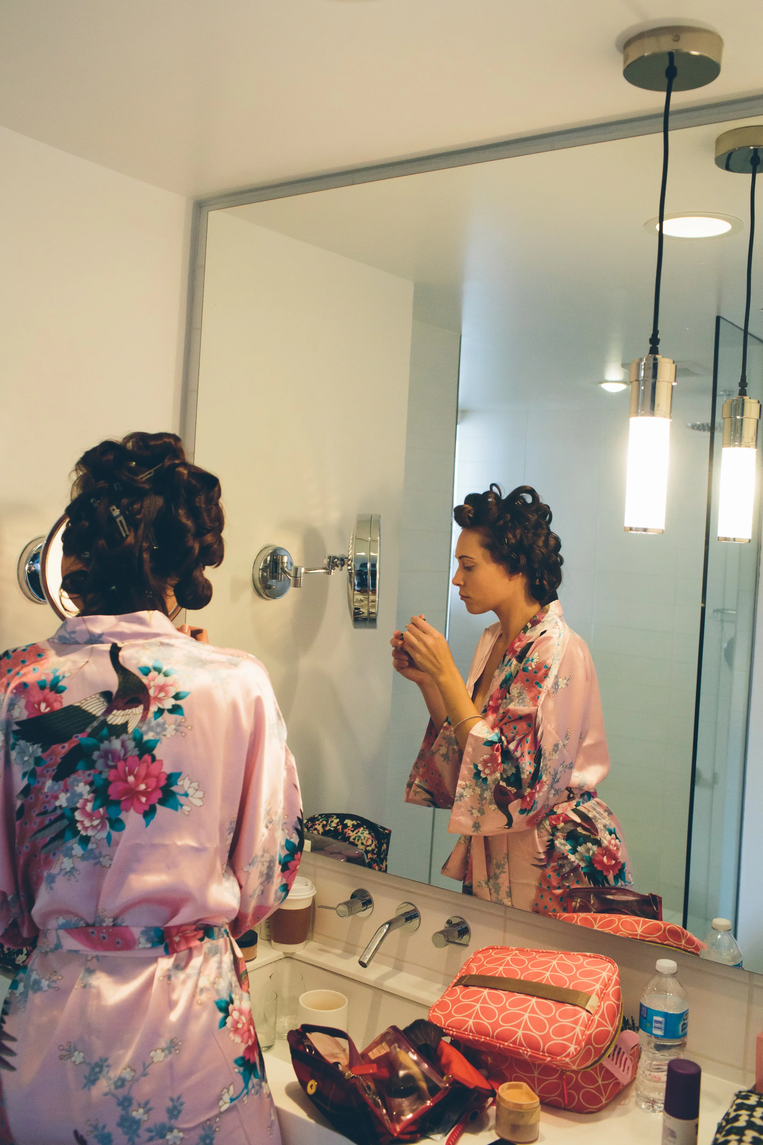MARYBETH-THOMAS-NYC-WEDDING-BRIDEPREP-CYNTHIACHUNG-0050.jpg