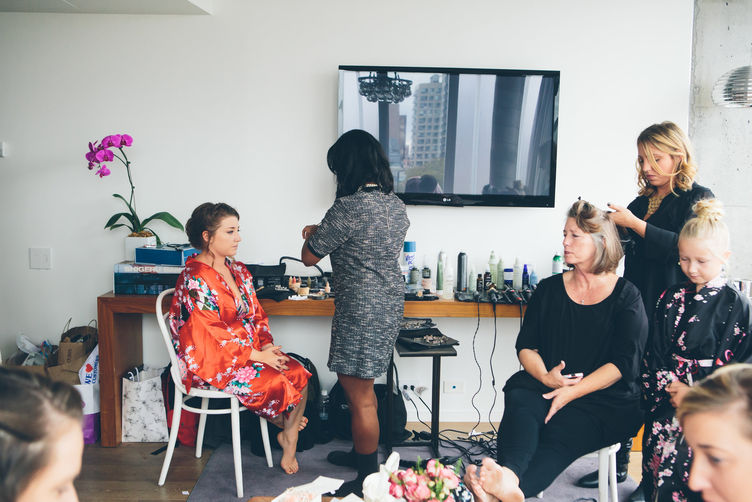 MARYBETH-THOMAS-NYC-WEDDING-BRIDEPREP-CYNTHIACHUNG-0109.jpg