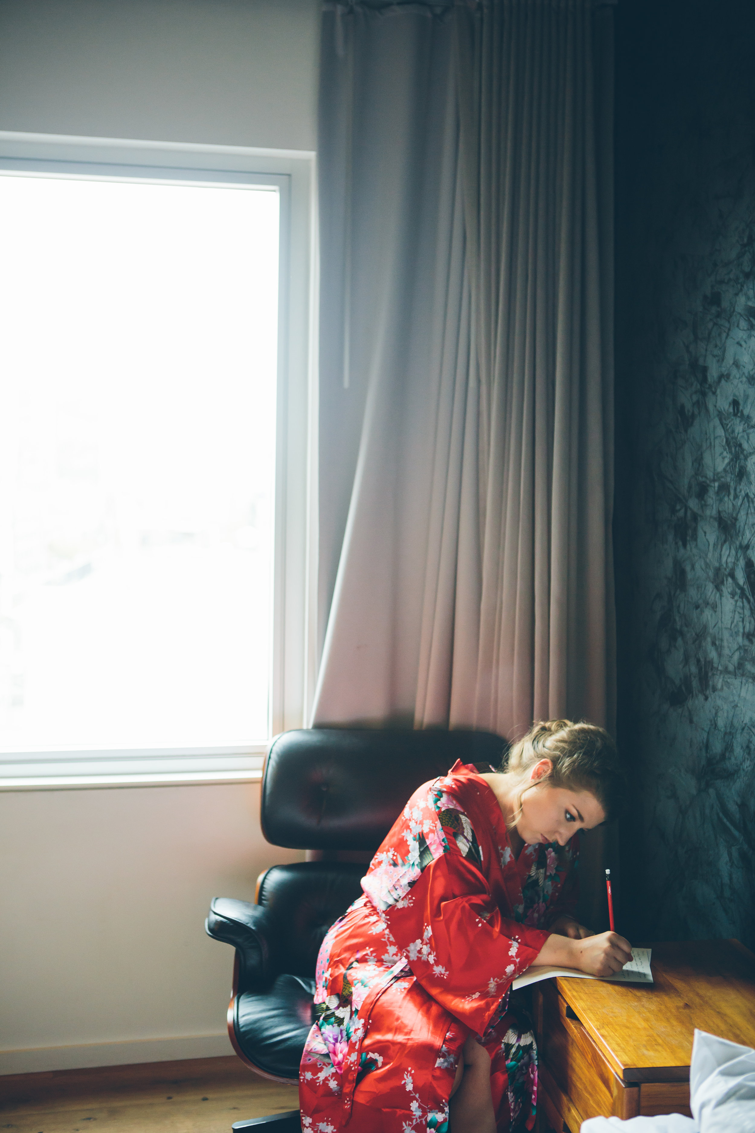 MARYBETH-THOMAS-NYC-WEDDING-BRIDEPREP-CYNTHIACHUNG-0145.jpg