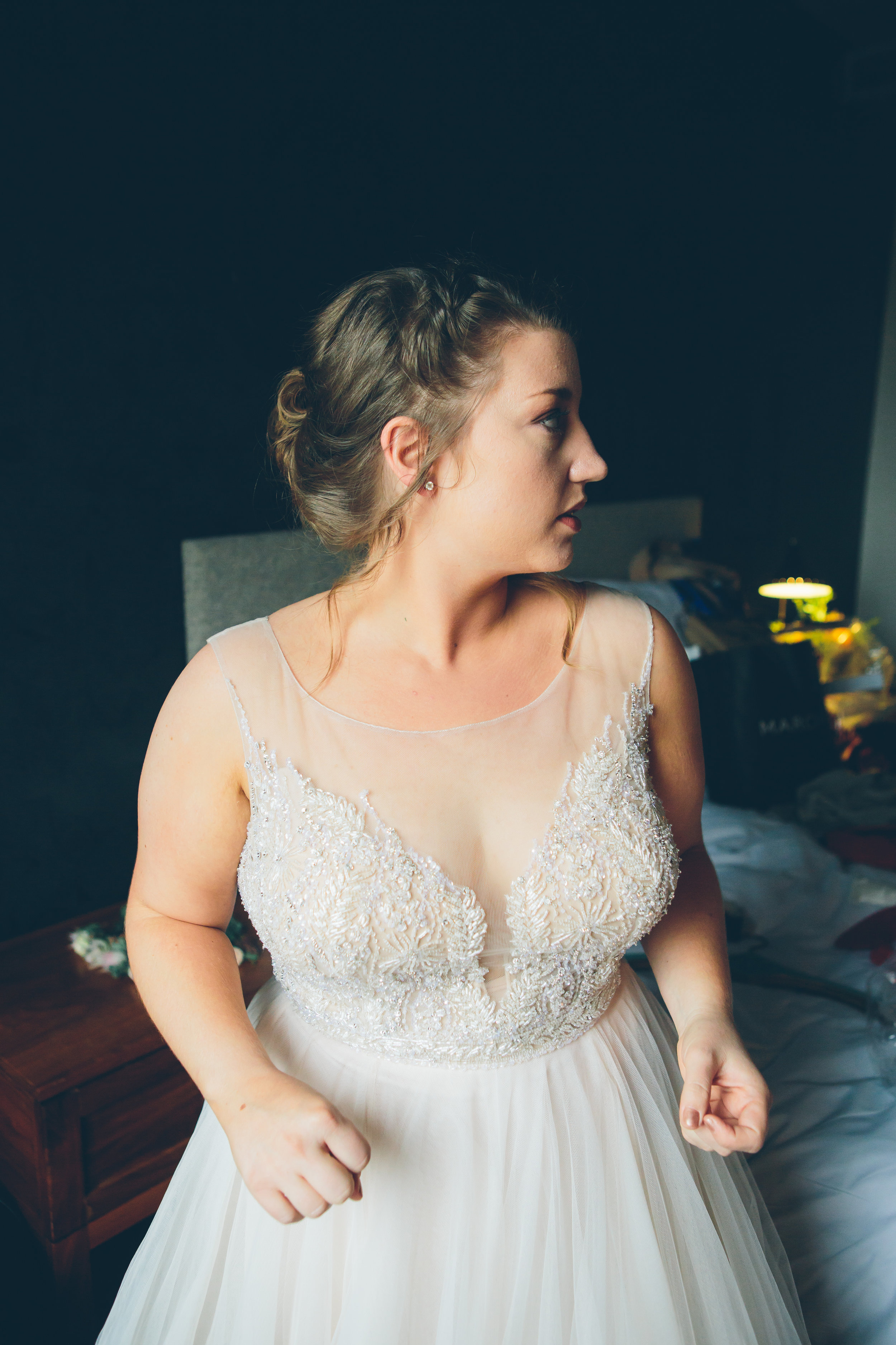 MARYBETH-THOMAS-NYC-WEDDING-BRIDEPREP-CYNTHIACHUNG-0170.jpg