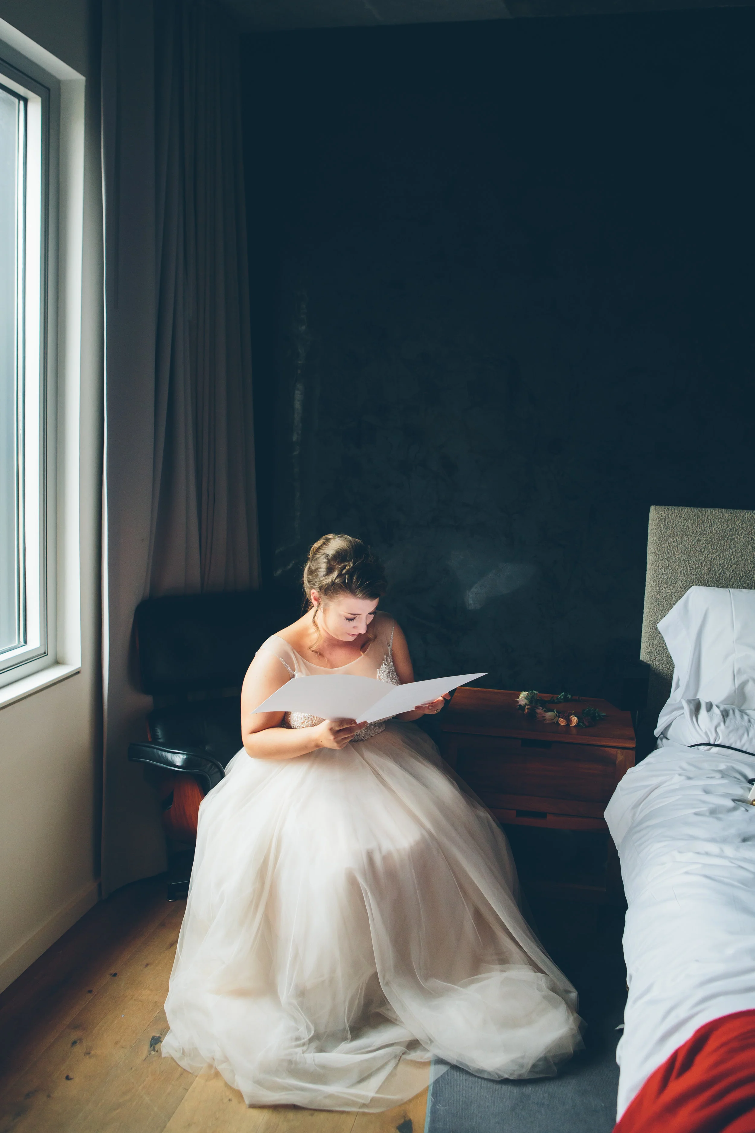 MARYBETH-THOMAS-NYC-WEDDING-BRIDEPREP-CYNTHIACHUNG-0229.jpg