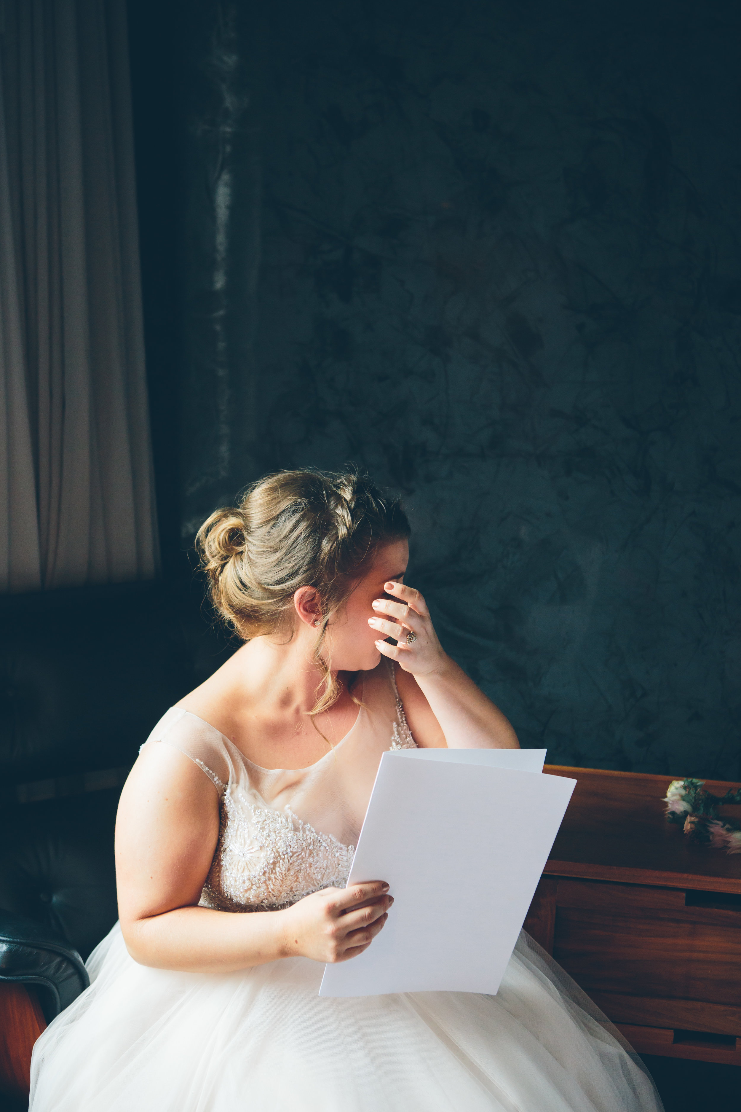 MARYBETH-THOMAS-NYC-WEDDING-BRIDEPREP-CYNTHIACHUNG-0232.jpg