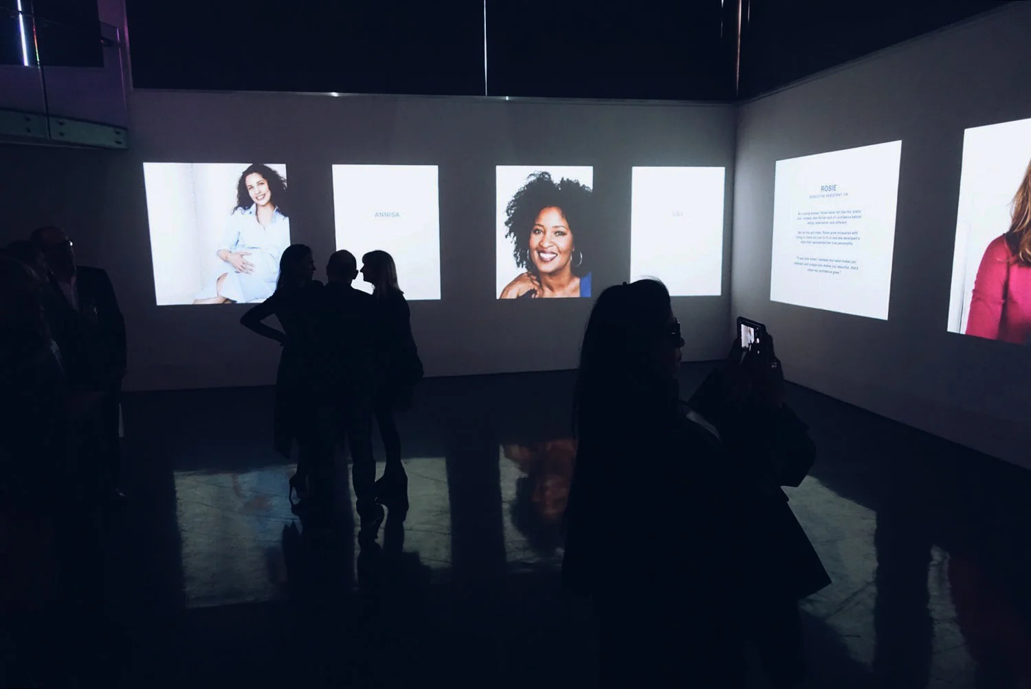 being photographed by mario testino