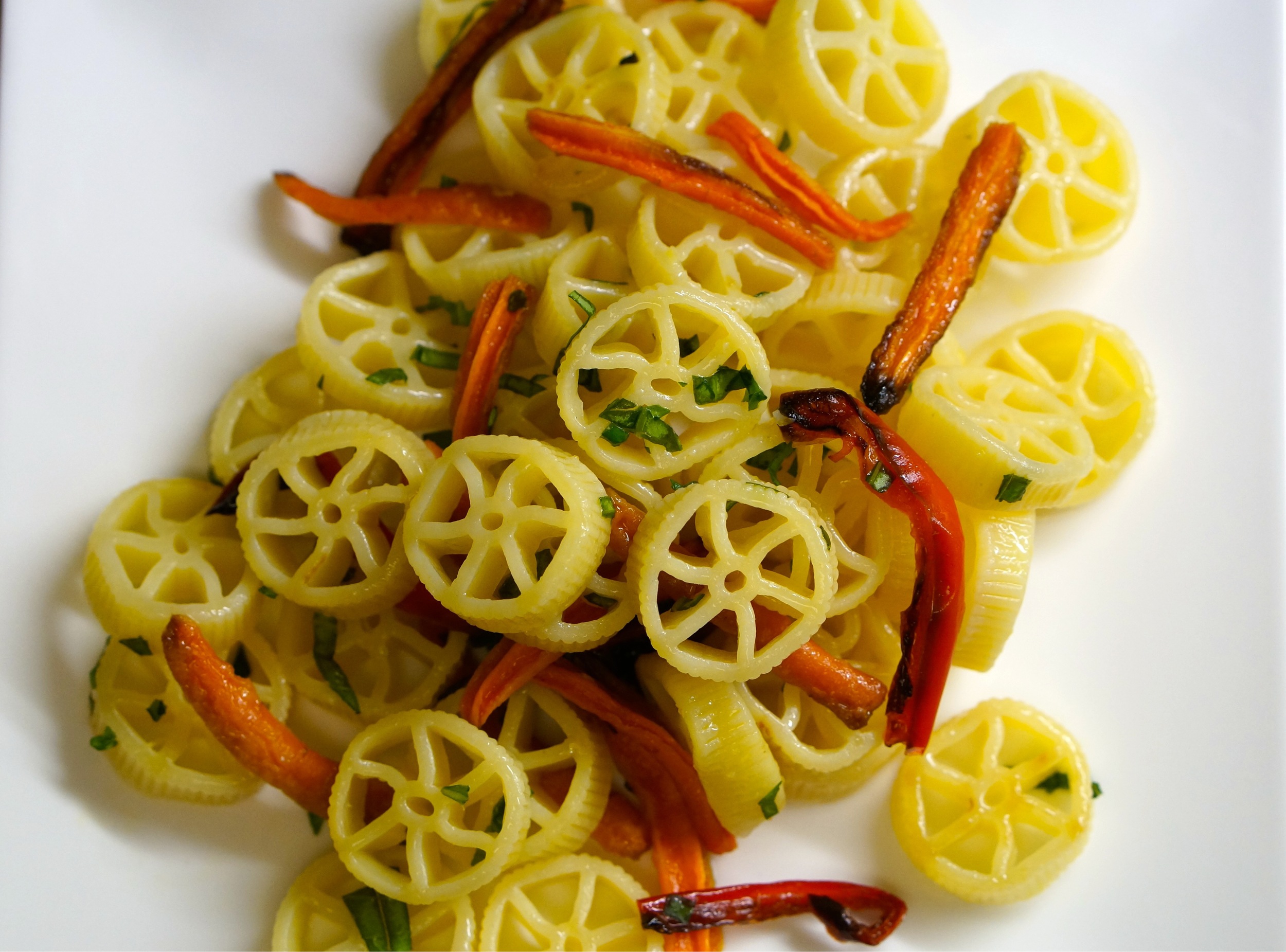 Pasta w Carrots and Peppers