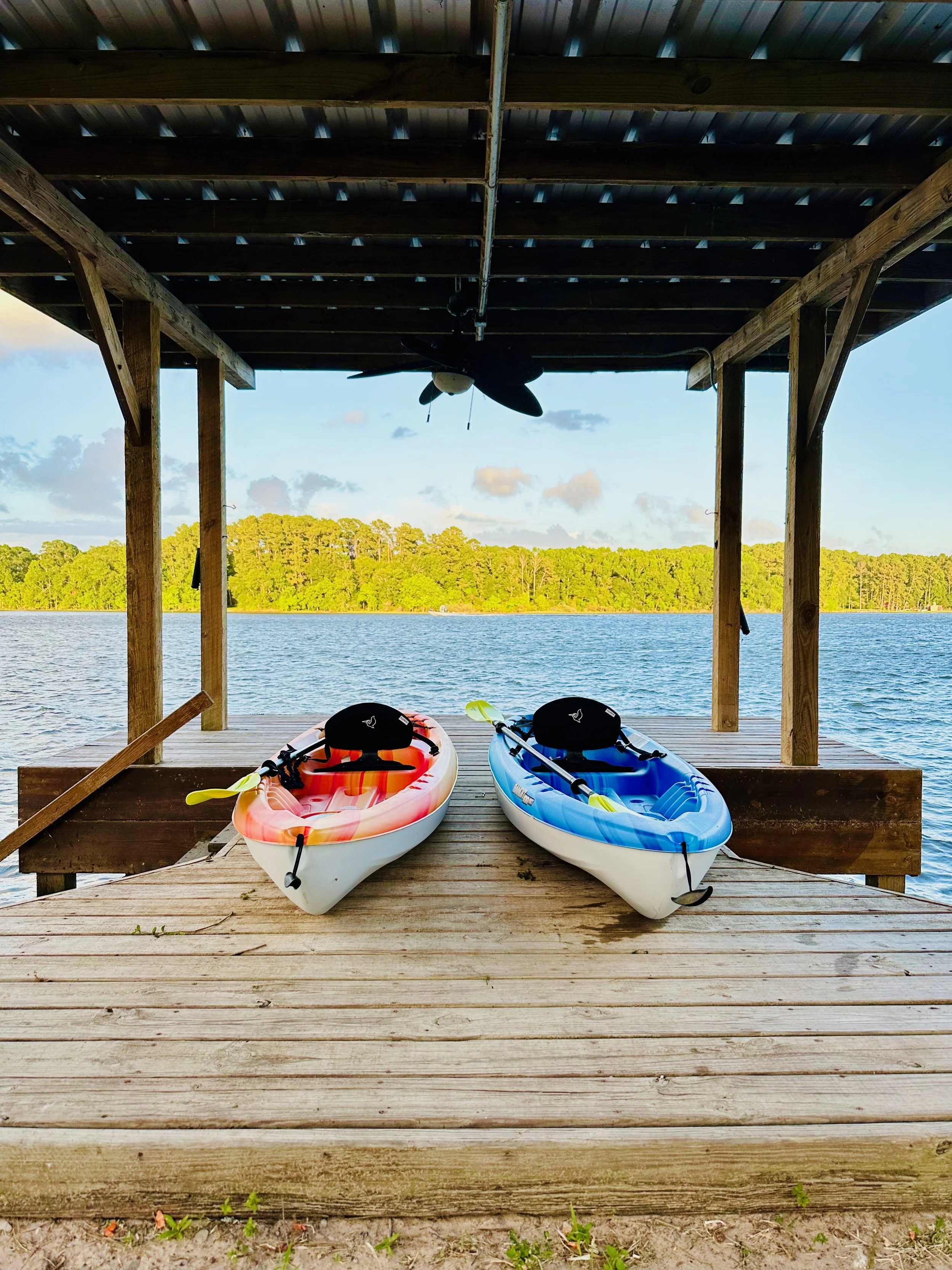 Fishing Dock, Boat Tie-up & Kayaks