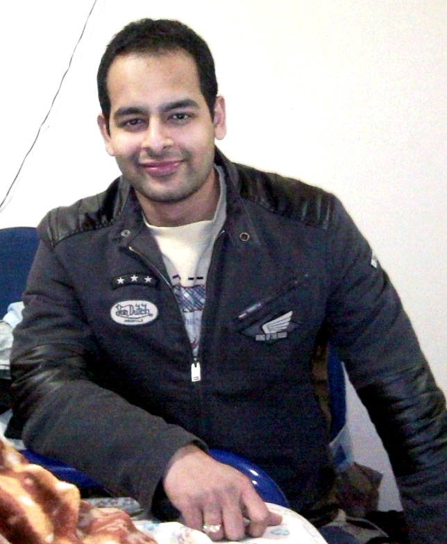 Mark Lavania