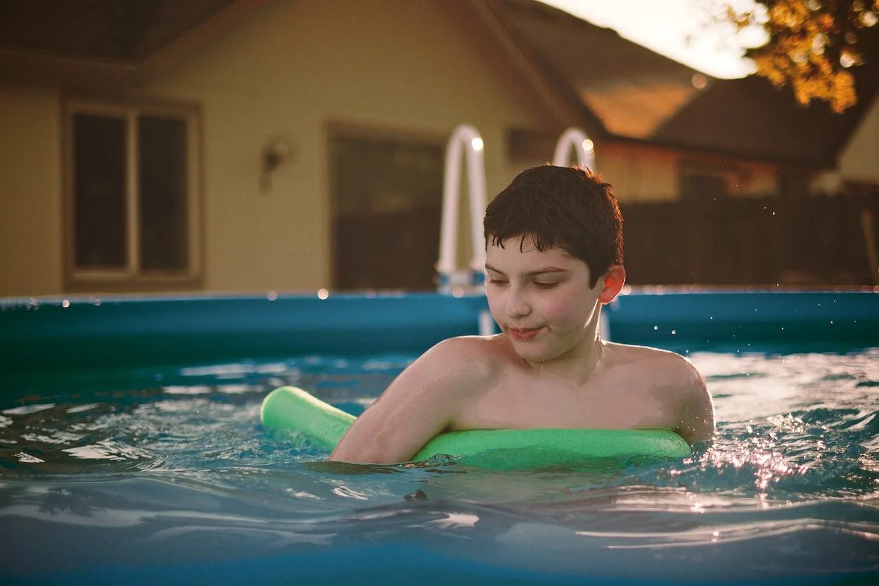 Summer-Pool-Fun 004.jpg