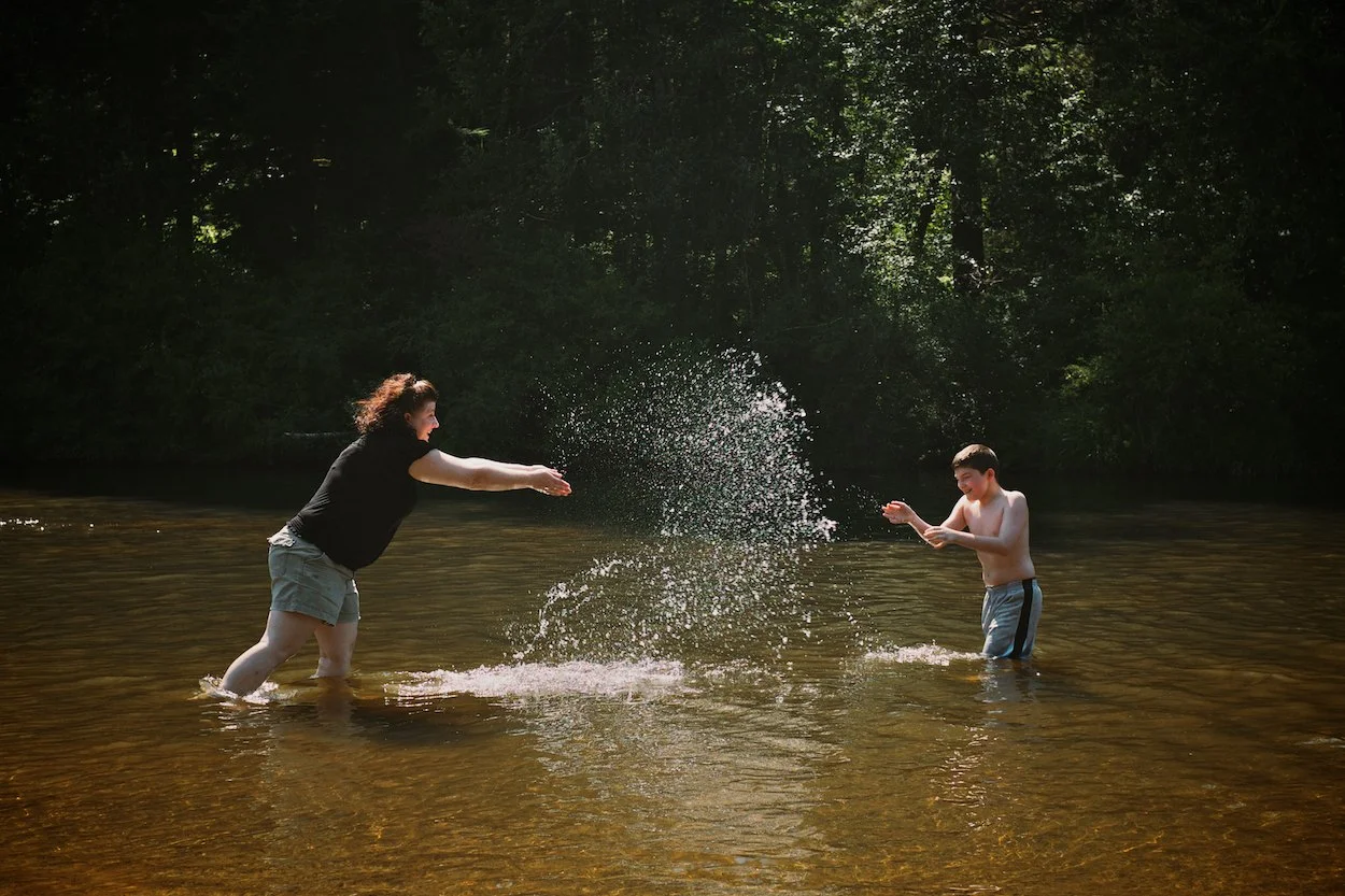 2013-08-04-Silver Falls with Nick & Caroline-045.jpg