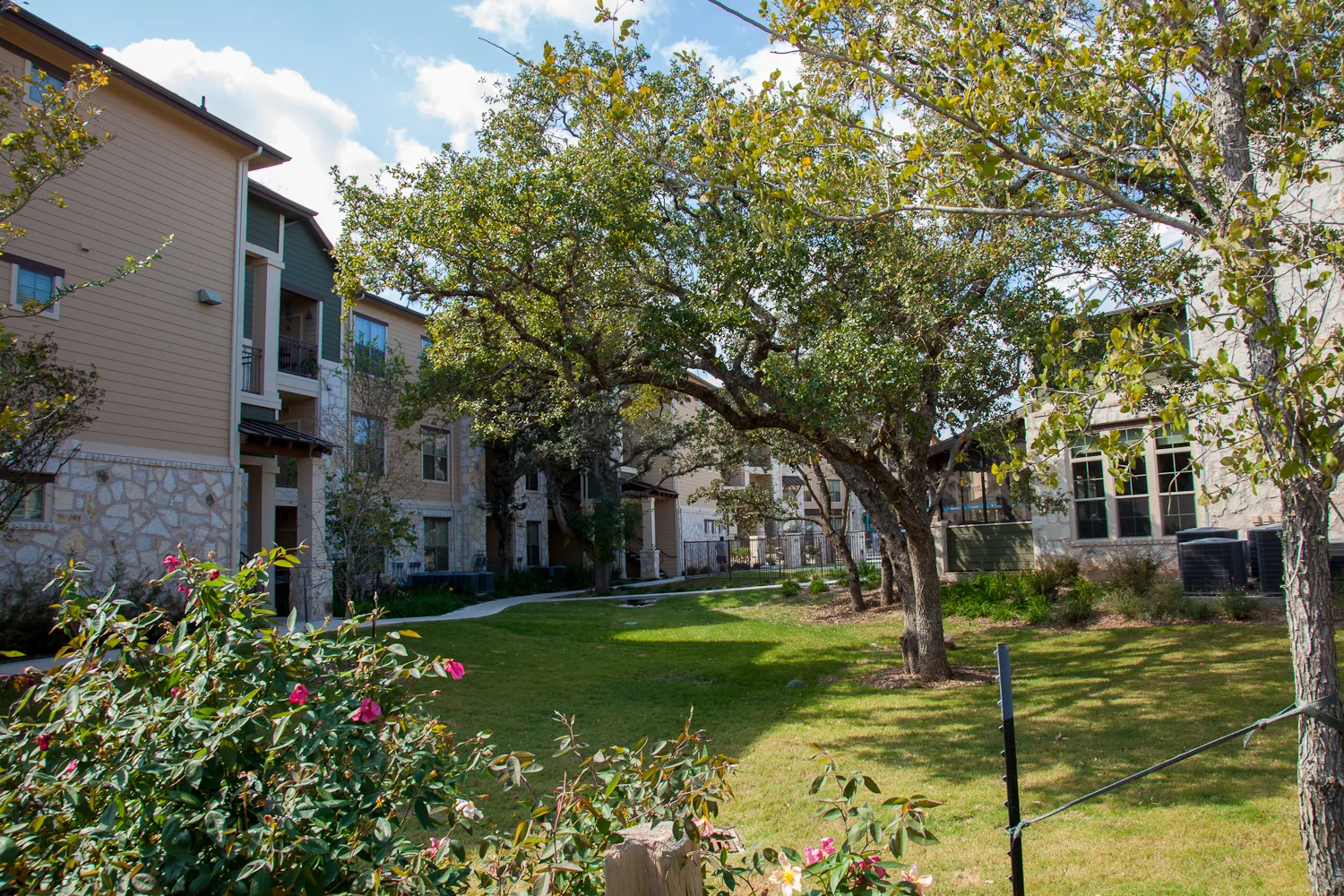 Bell Austin Southwest Apartments — CunninghamAllen