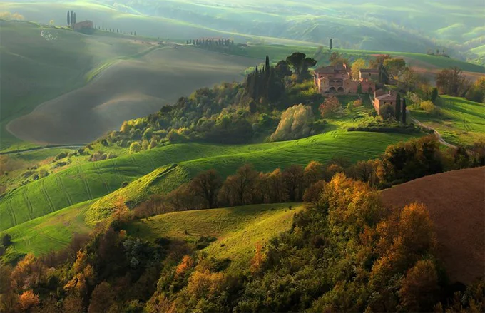 Lucca.Tuscany.Italy.jpg